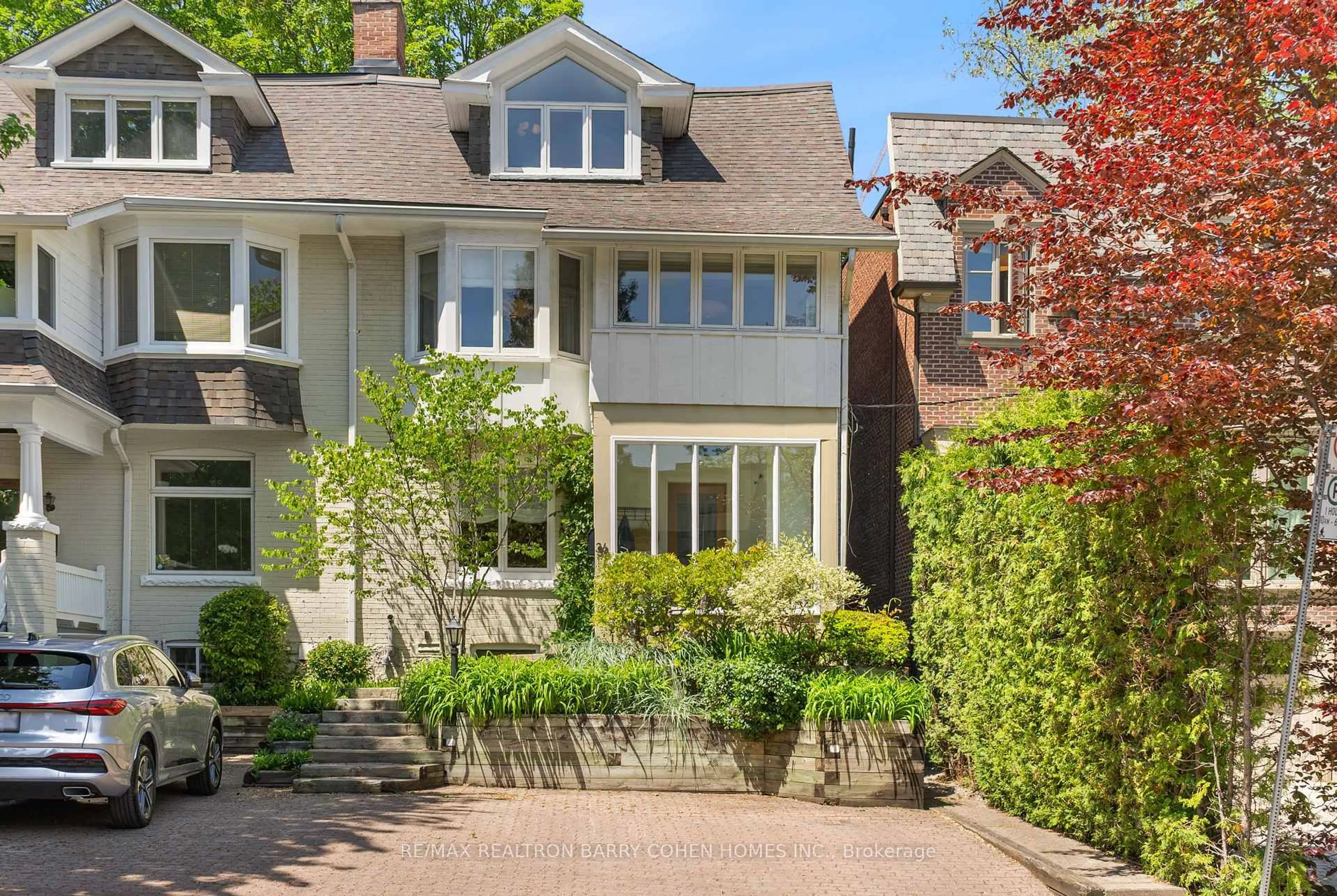 Home with brick exterior material, street for 36 Woodlawn Ave, Toronto Ontario M4V 1G7