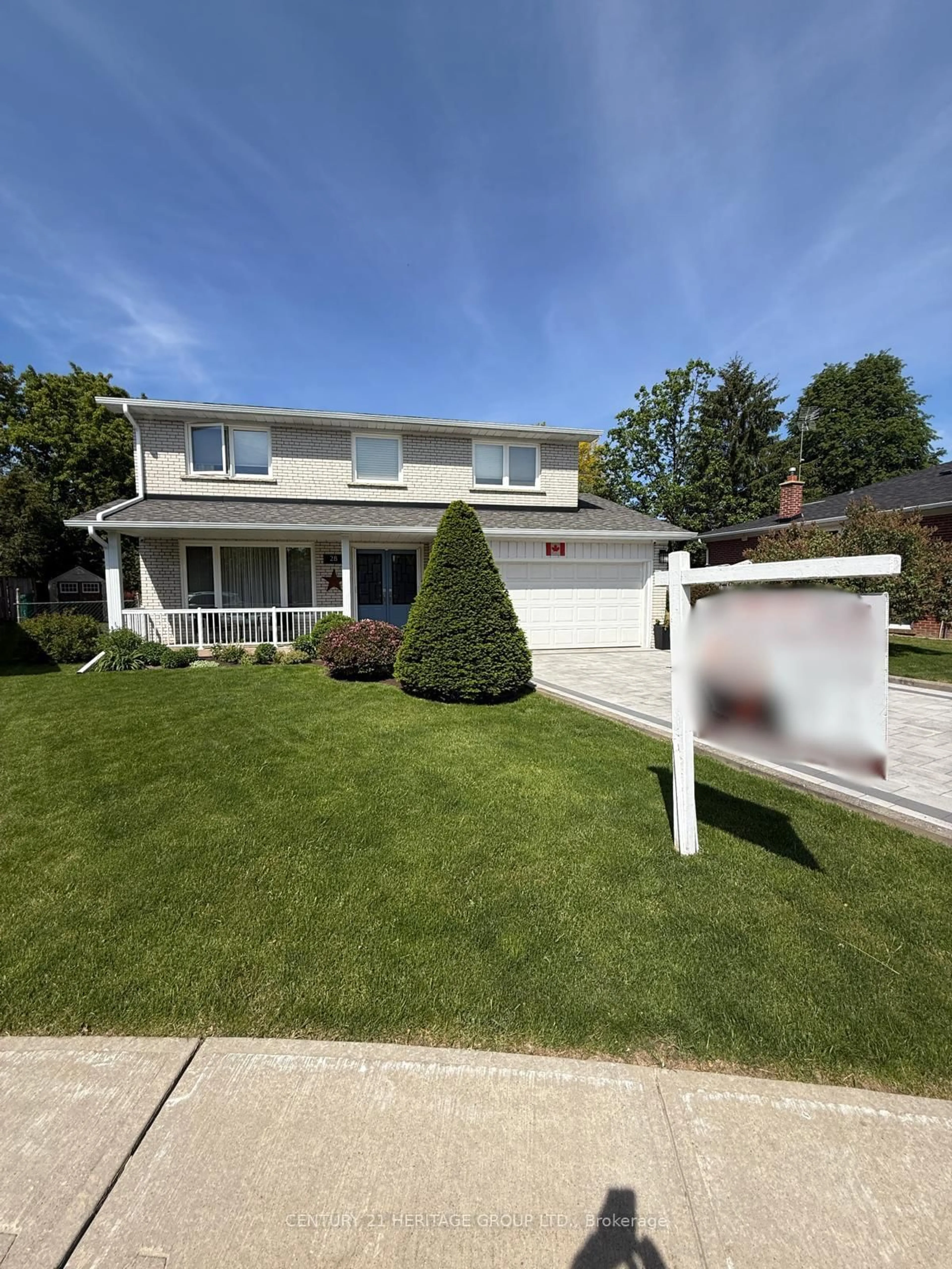 Home with vinyl exterior material, street for 28 Manadon Dr, Toronto Ontario M2M 1W6