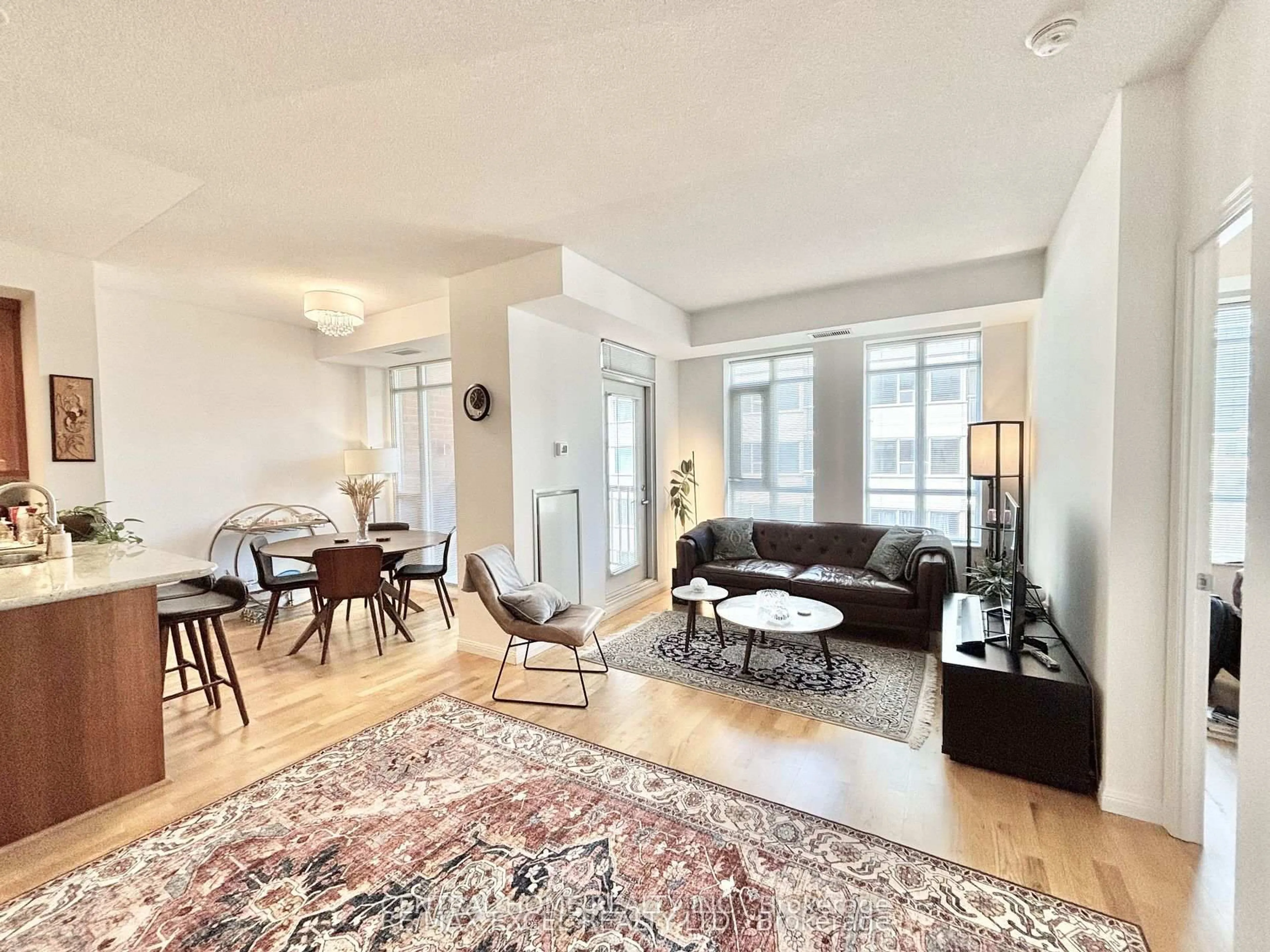 Living room with furniture, unknown for 900 Mount Pleasant Rd #426, Toronto Ontario M4P 3J9