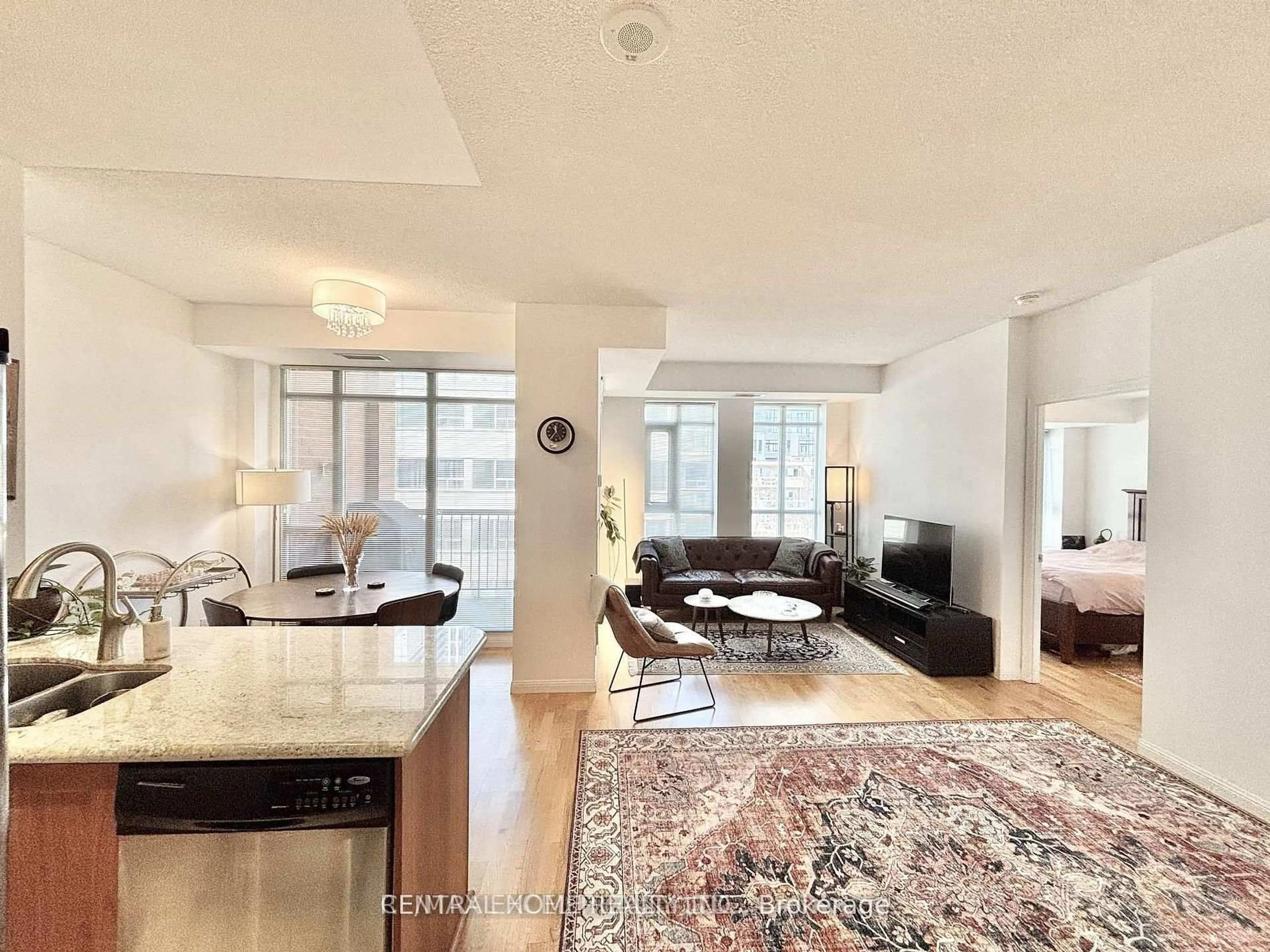 Living room with furniture, unknown for 900 Mount Pleasant Rd #426, Toronto Ontario M4P 3J9
