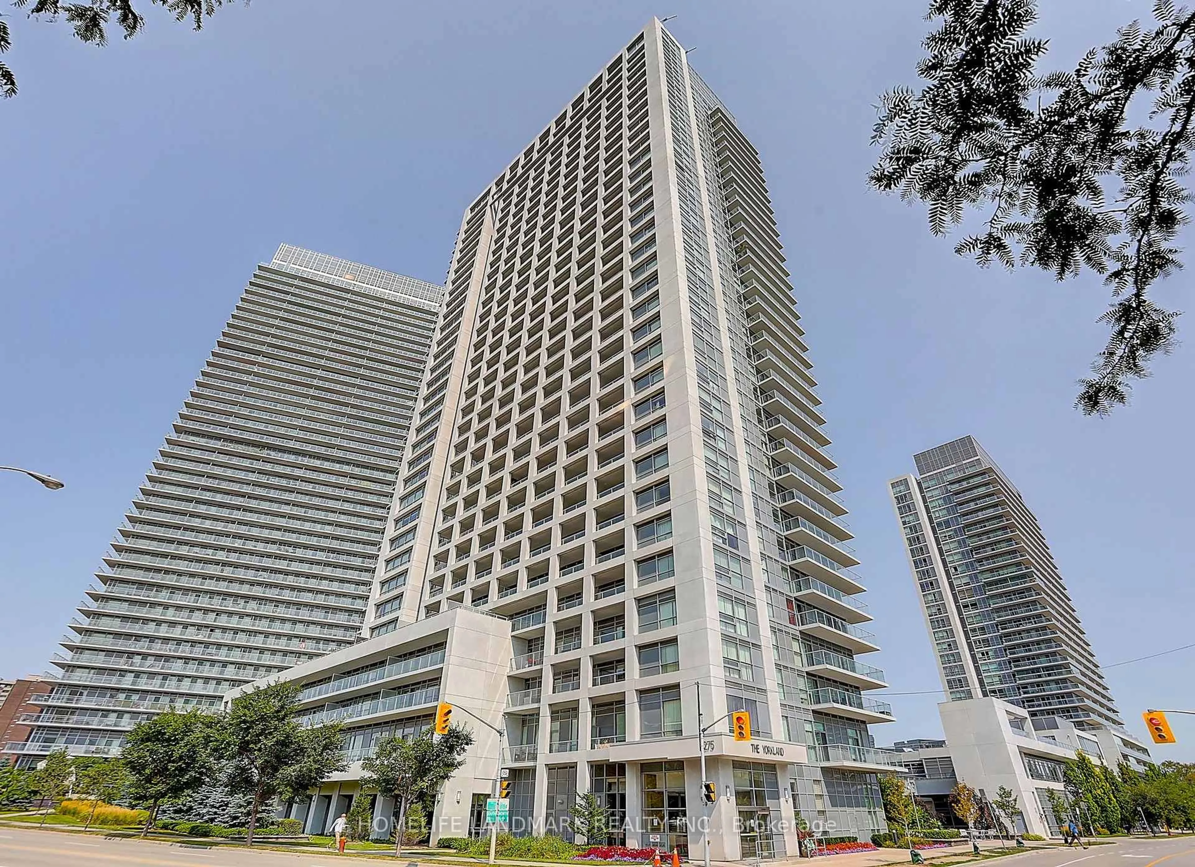 Indoor foyer for 275 Yorkland Rd #2201, Toronto Ontario M2J 0B4