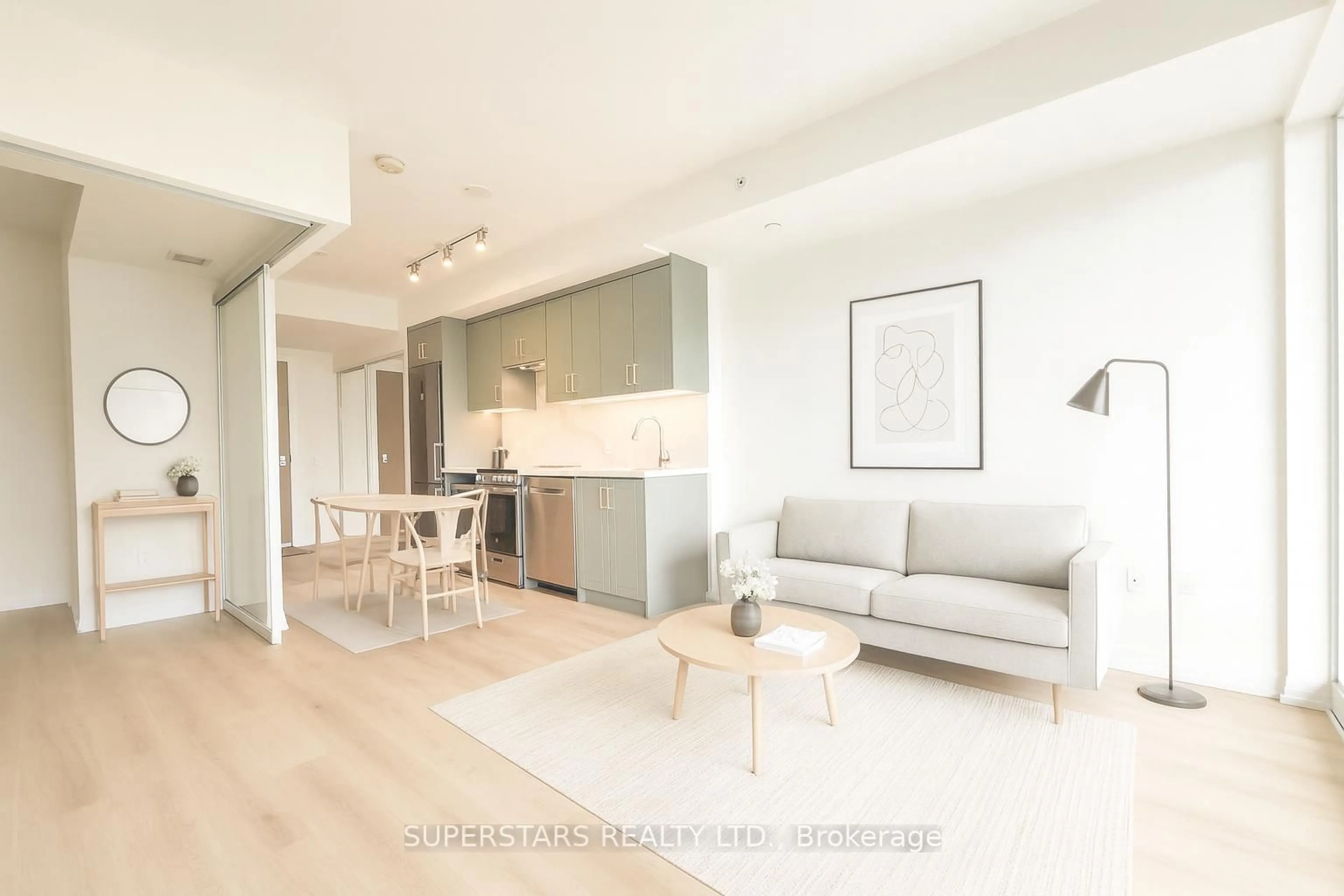 Unknown for 251 Jarvis St #2209, Toronto Ontario M5B 0C3