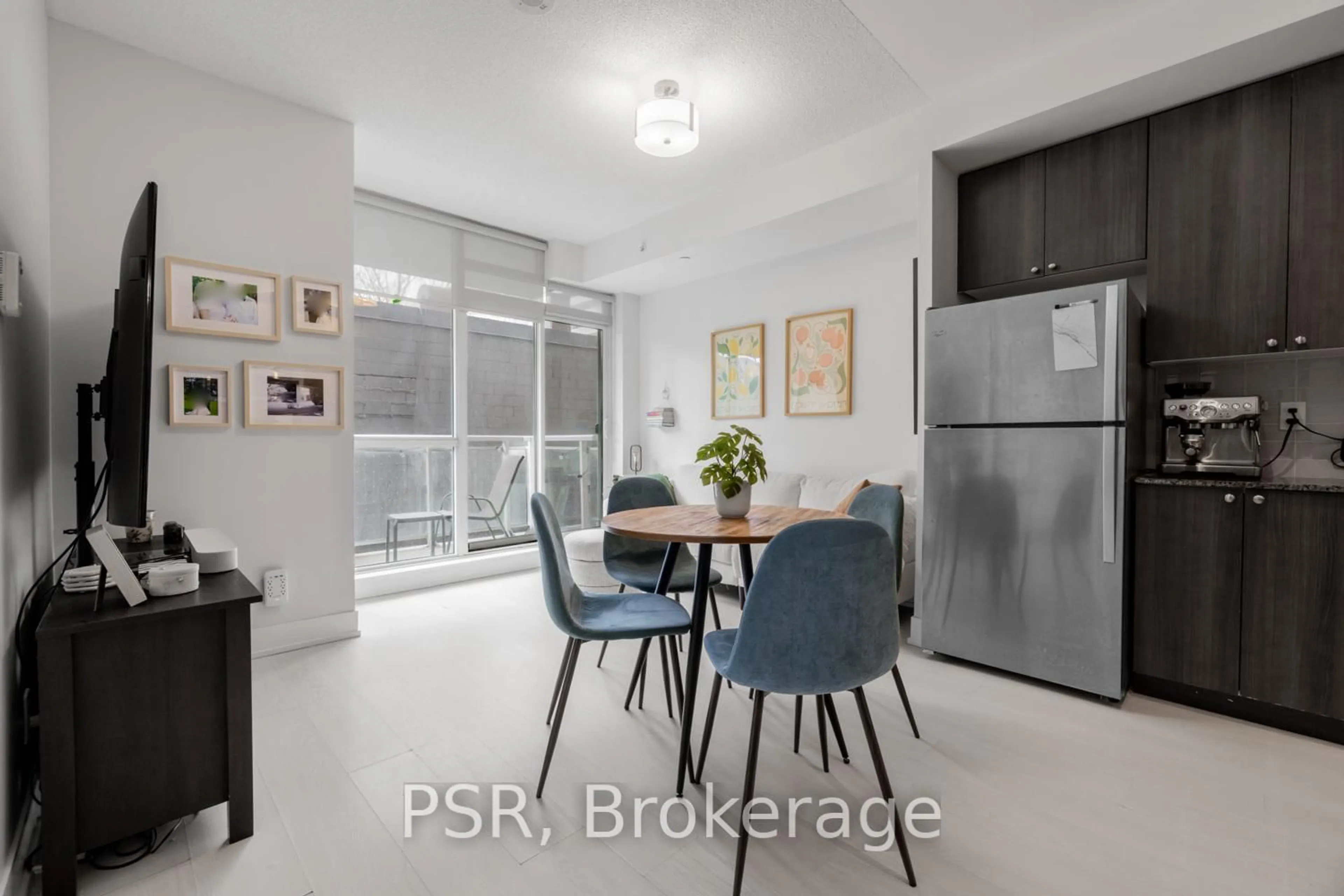 A pic of a room for 68 Merton St #202, Toronto Ontario M4S 1A1