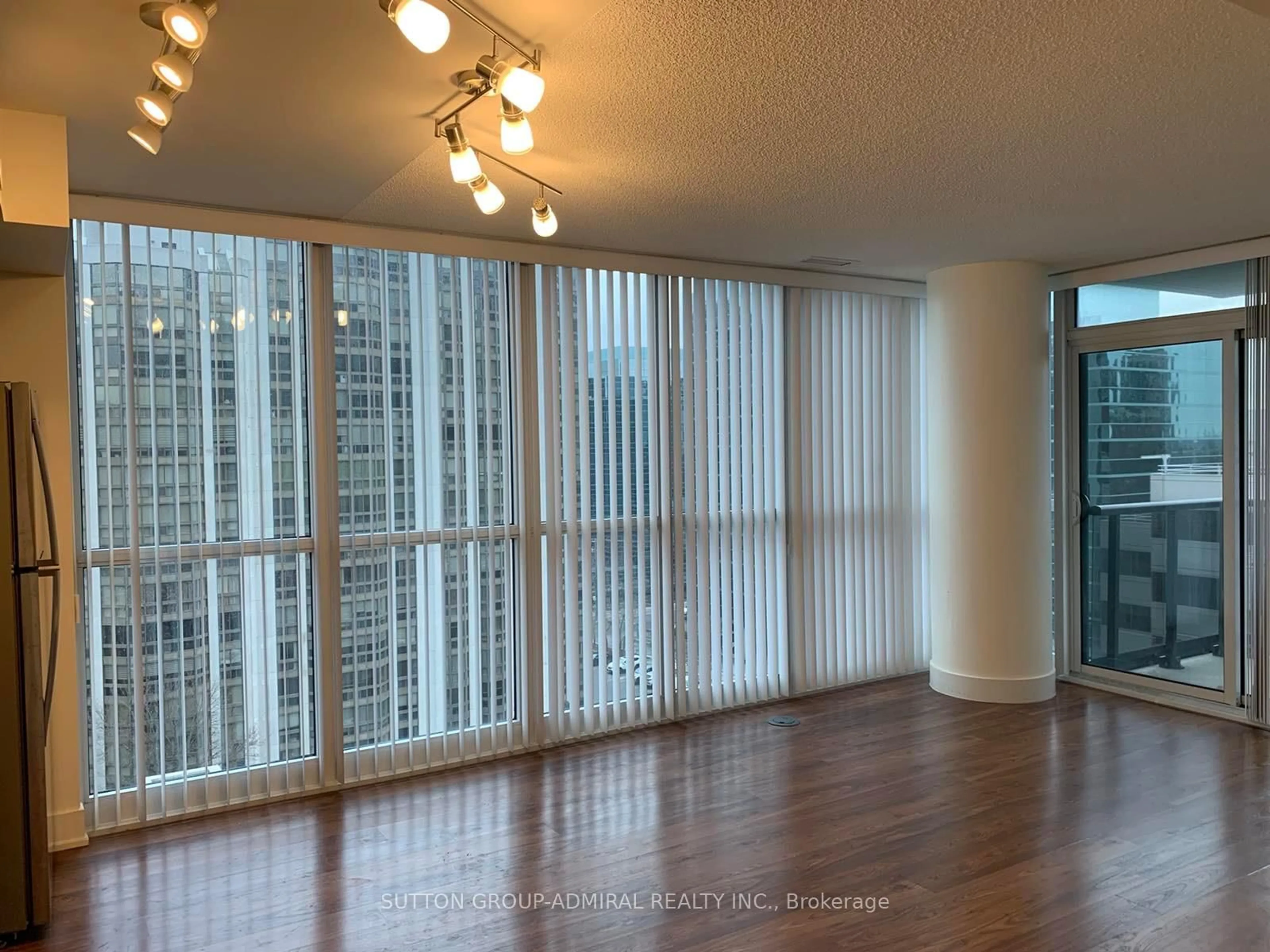 A pic of a room for 88 Sheppard Ave #902, Toronto Ontario M2N 0G9