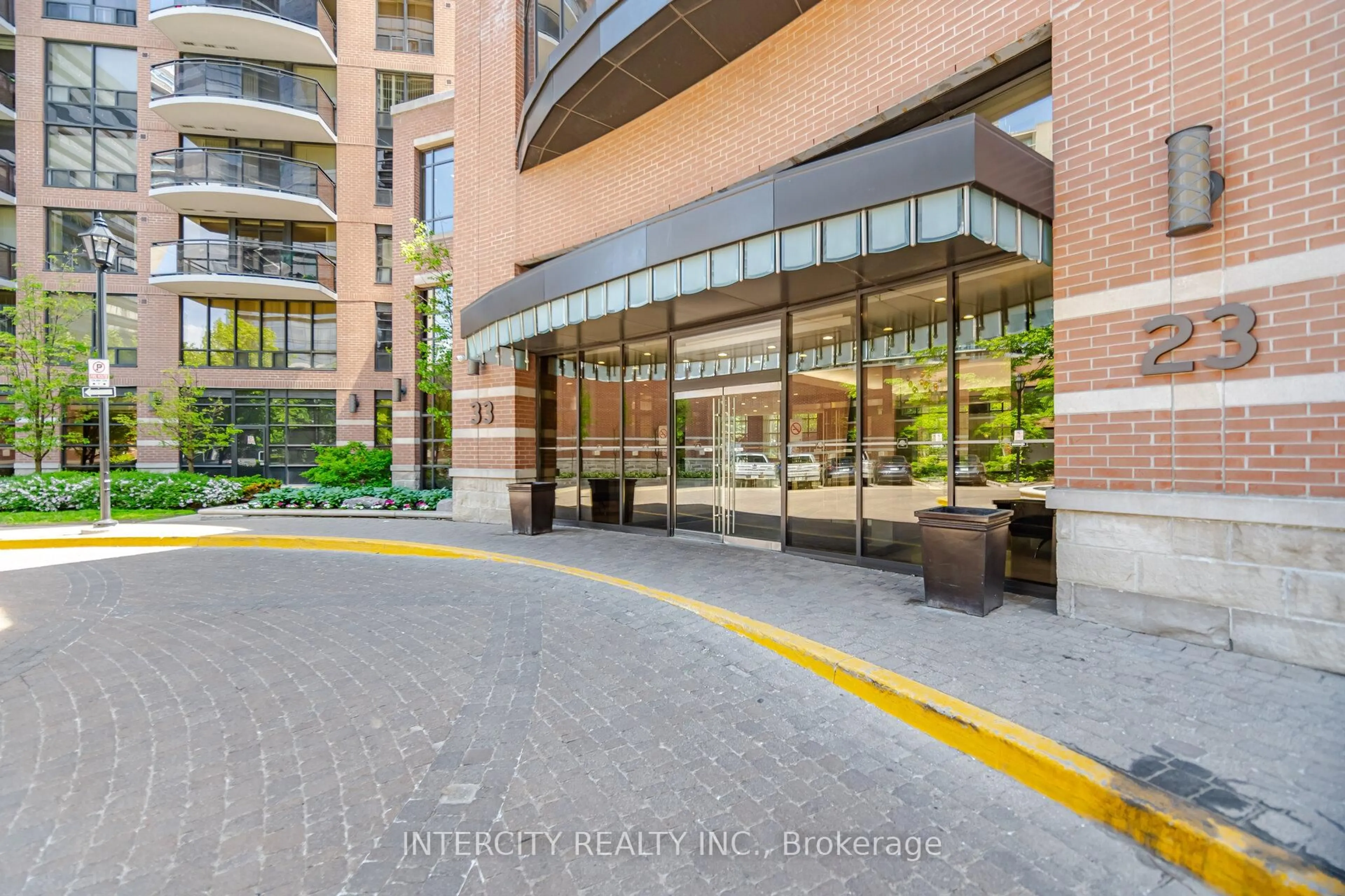 Indoor foyer for 23 Sheppard Ave #3104, Toronto Ontario M2N 0C8