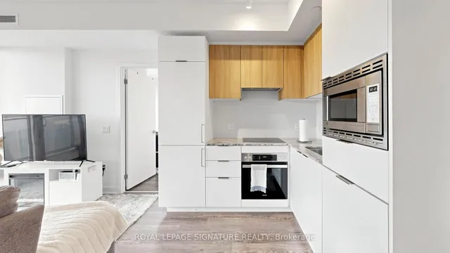 50 O'Neill Rd #1608, Toronto 2