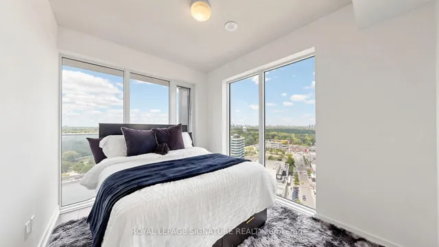50 O'Neill Rd #1608, Toronto 4