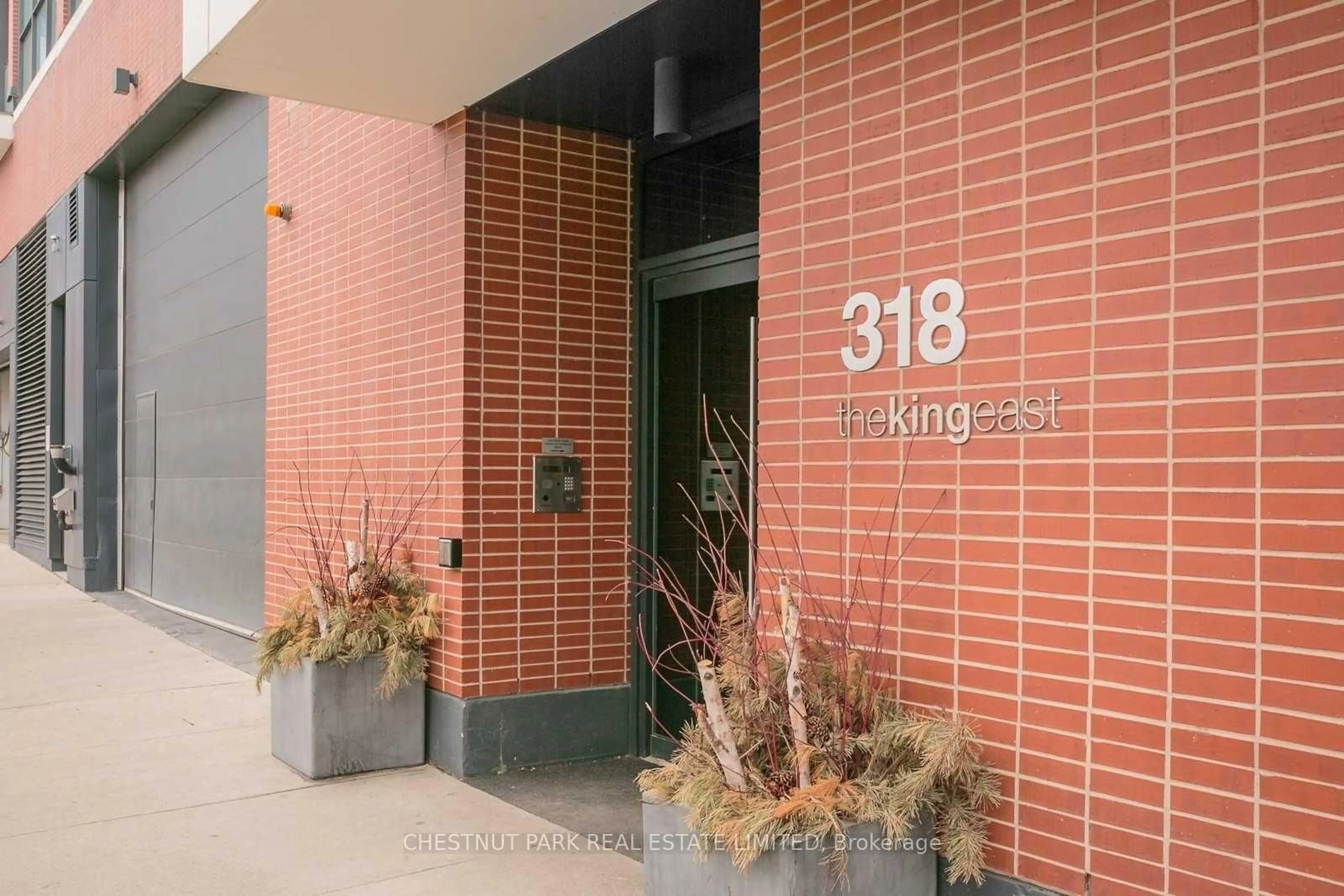 Unknown for 318 King St #1009, Toronto Ontario M5A 1K6