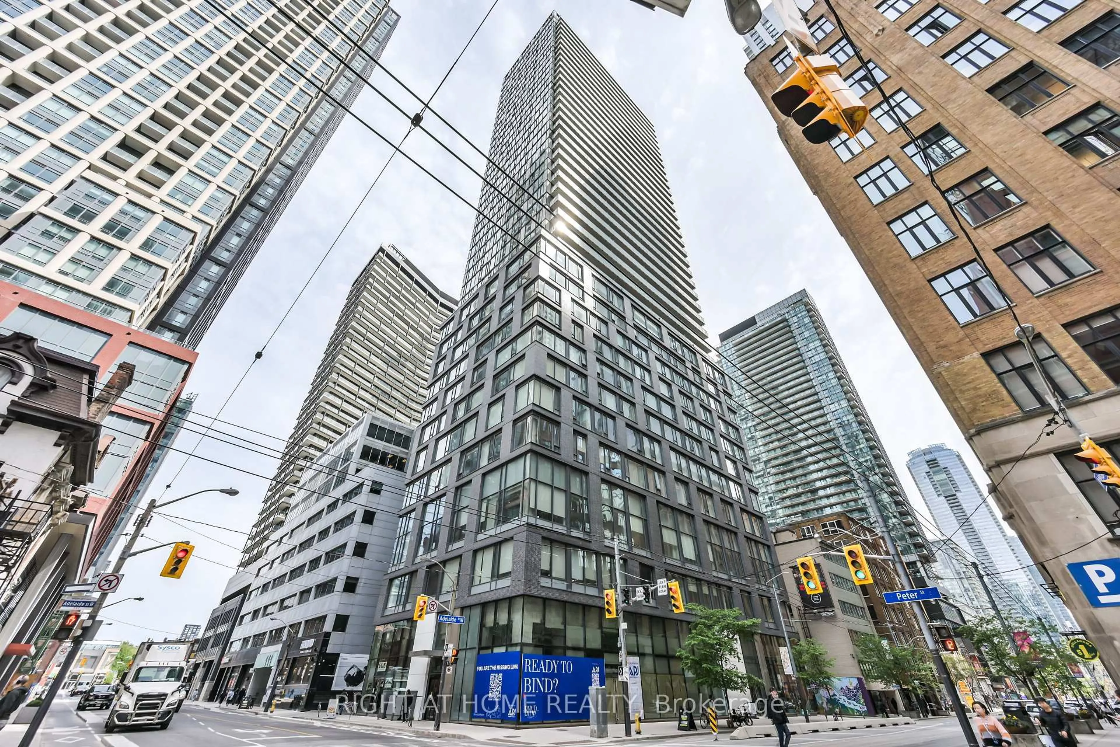 Unknown for 101 Peter St #3903, Toronto Ontario M5V 0G6
