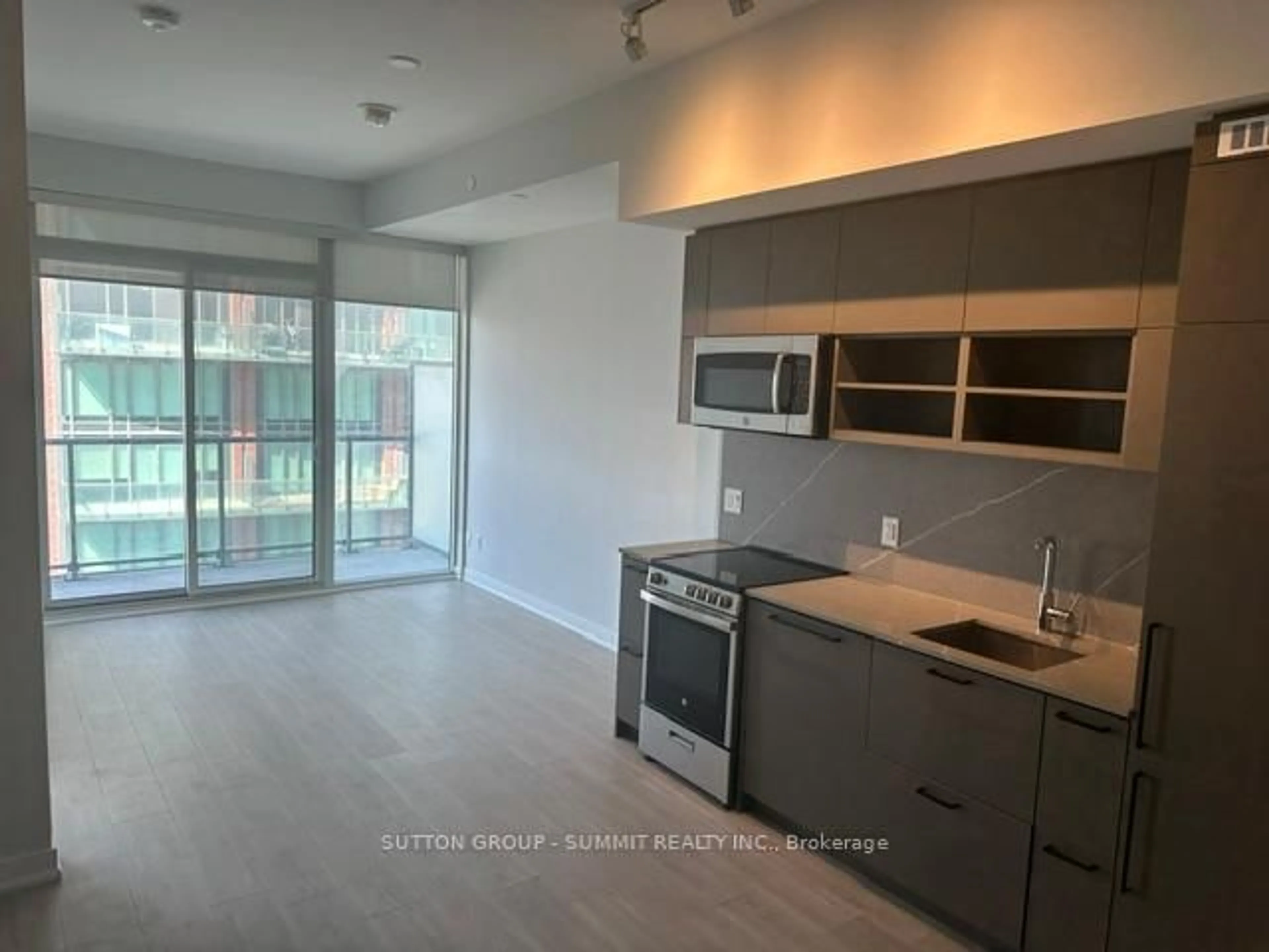 Open concept kitchen, unknown for 135 Liberty St #1507, Toronto Ontario M6K 0G7