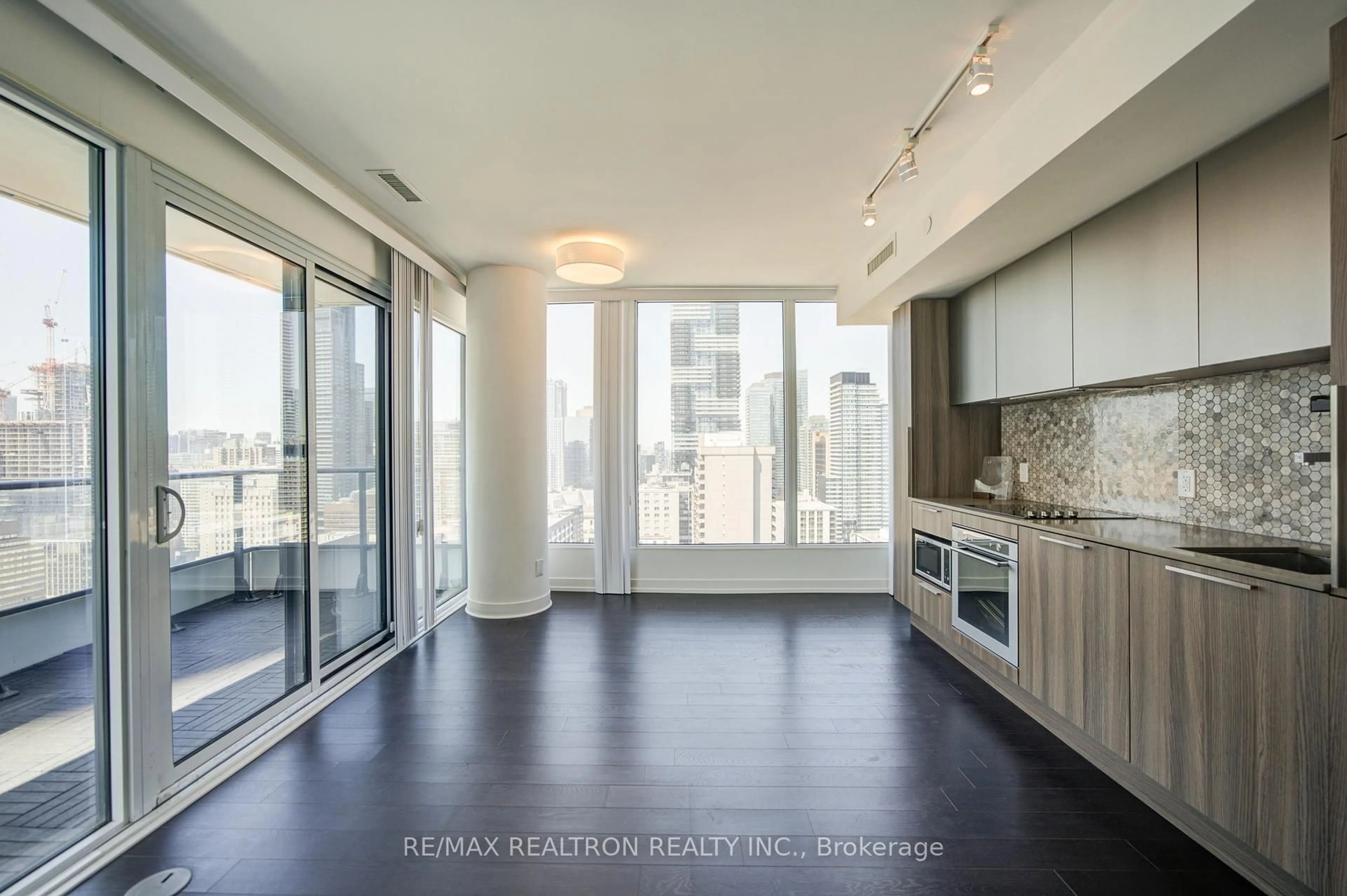 Open concept kitchen, unknown for 85 Wood St #3303, Toronto Ontario M4Y 0E8