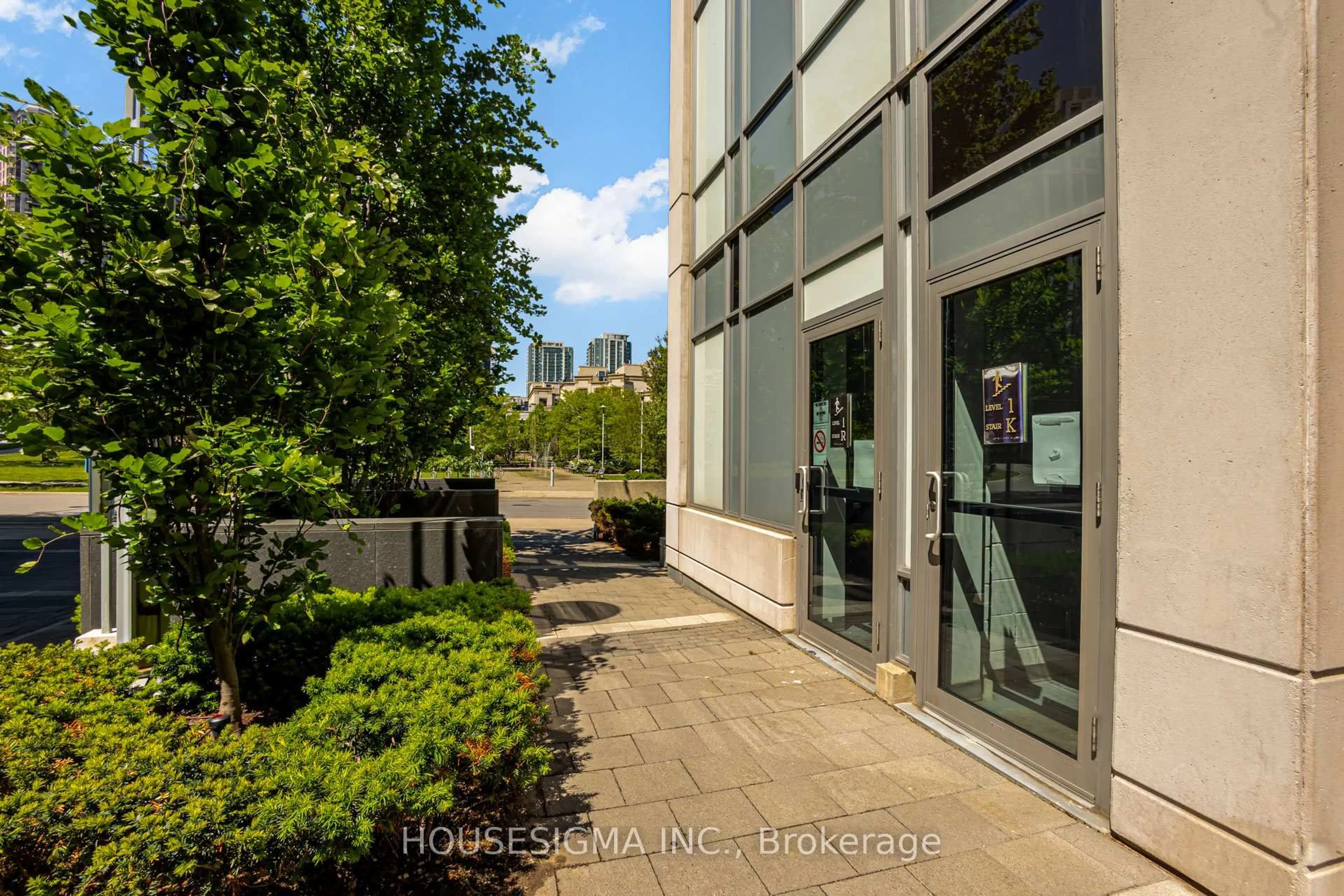 Unknown for 120 Harrison Garden Blvd #230, Toronto Ontario M2N 0H1