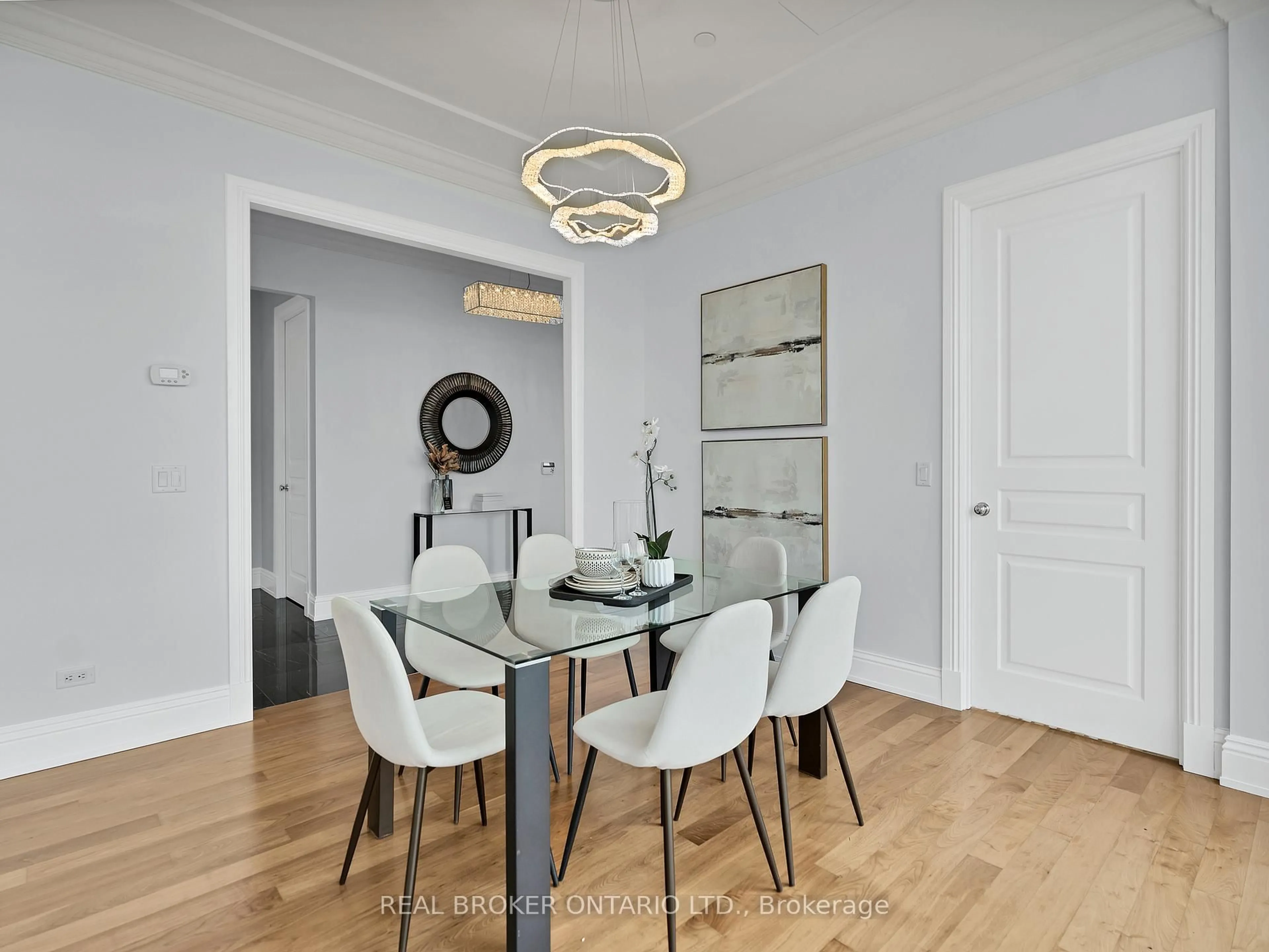 Dining room, wood/laminate floor for 183 Wellington St #3803, Toronto Ontario M5V 0A1