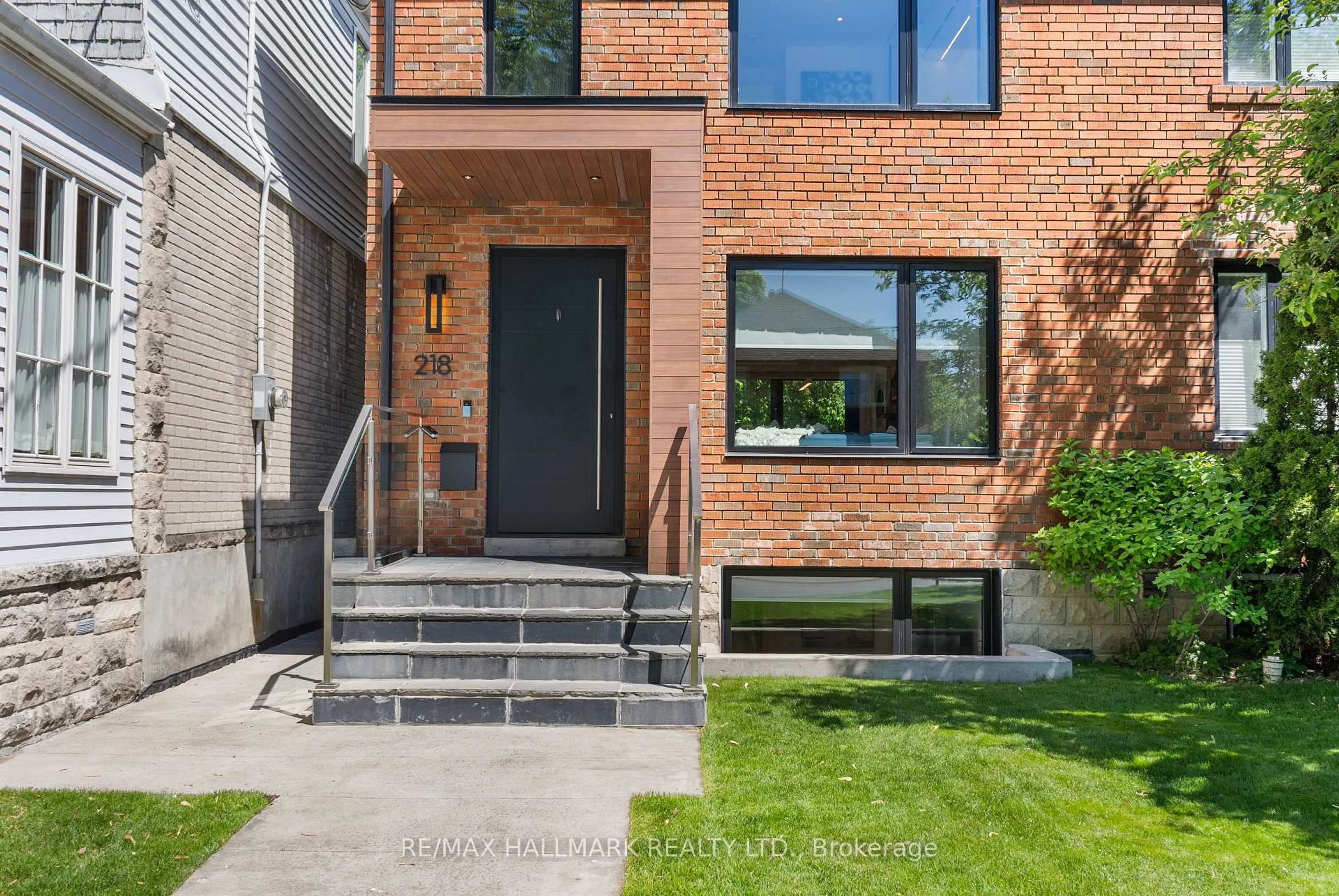Home with brick exterior material, street for 218 Woburn Ave, Toronto Ontario M5M 1K9