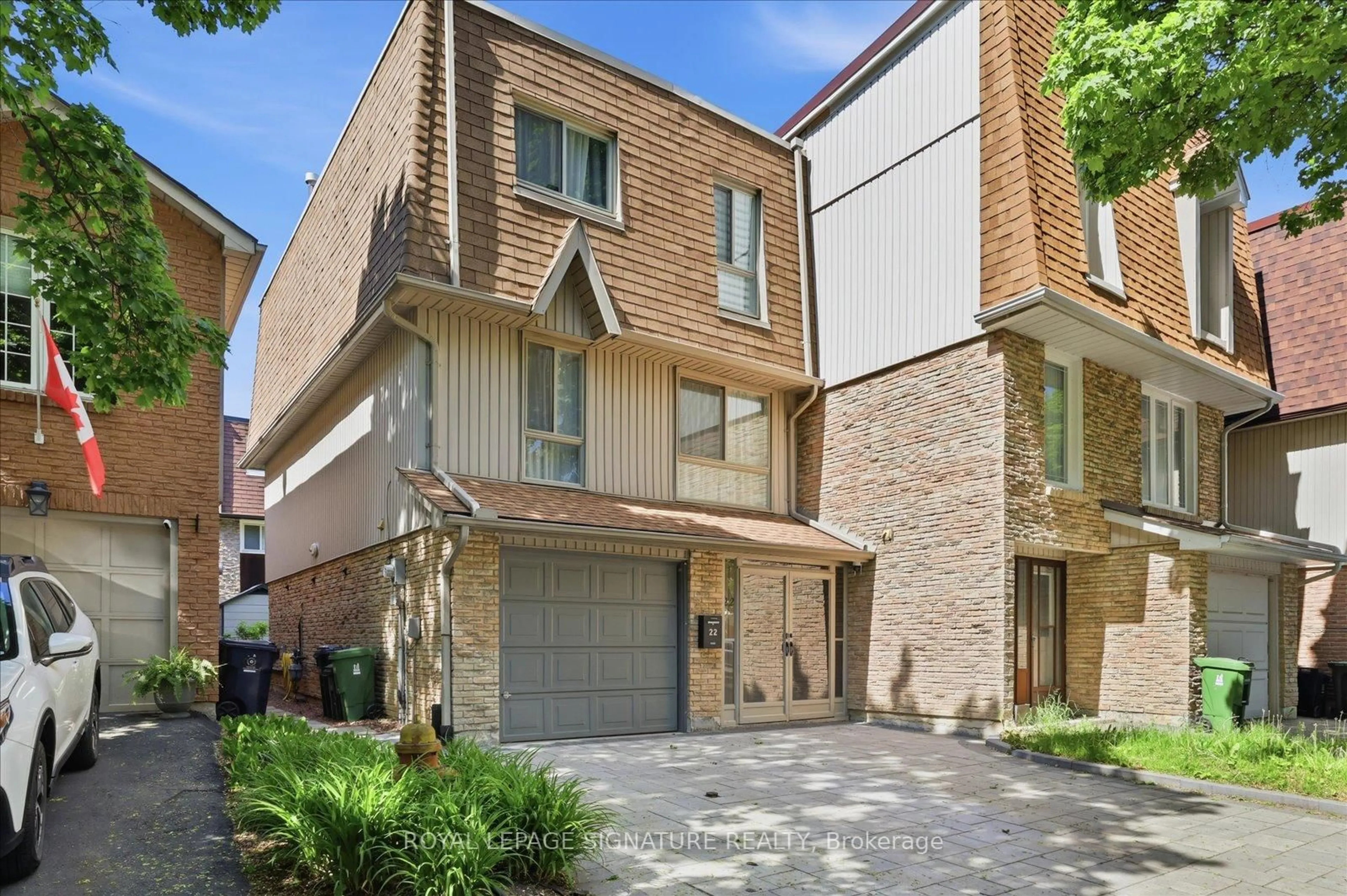Home with brick exterior material, street for 22 Snapdragon Dr, Toronto Ontario M2J 4X6