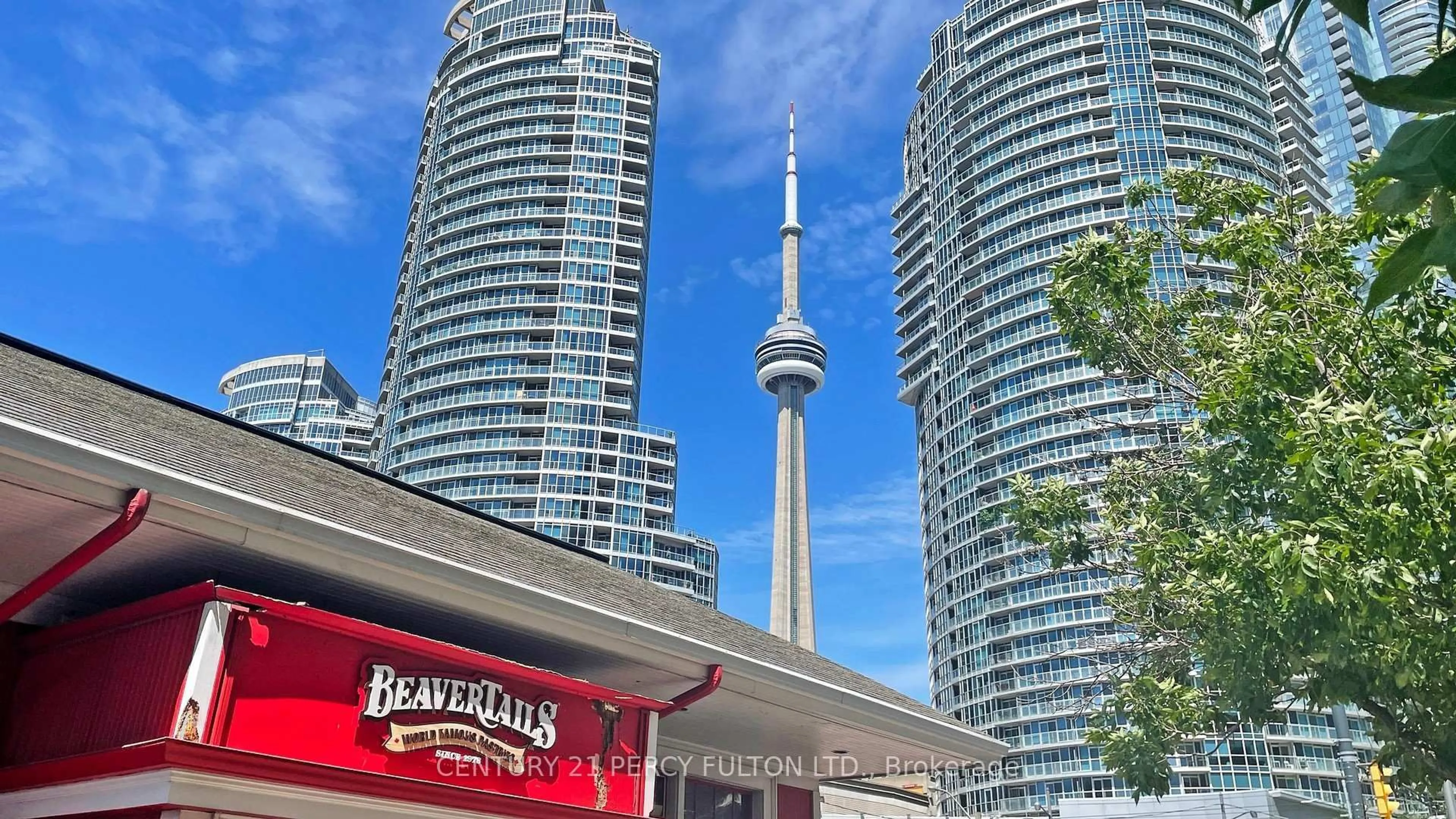 Unknown for 100 Harbour St #6901, Toronto Ontario M5J 0B5