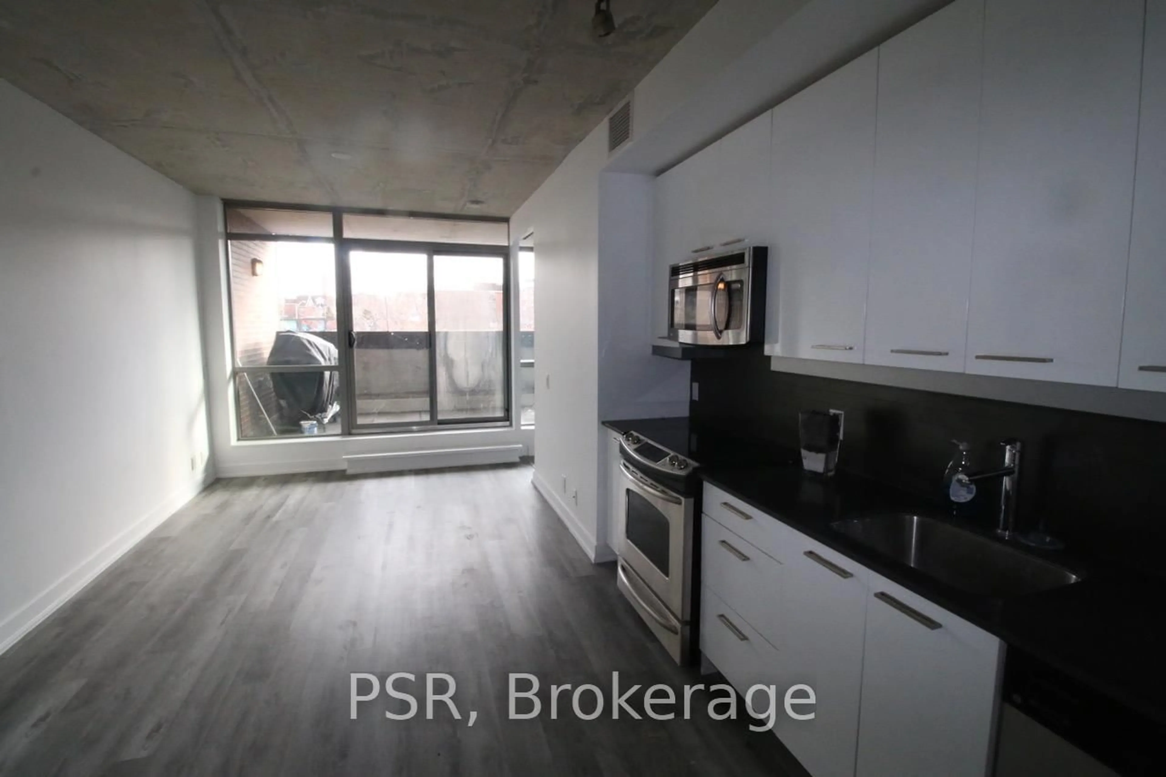 A pic of a room for 2 Gladstone Ave #209, Toronto Ontario M6J 1J6