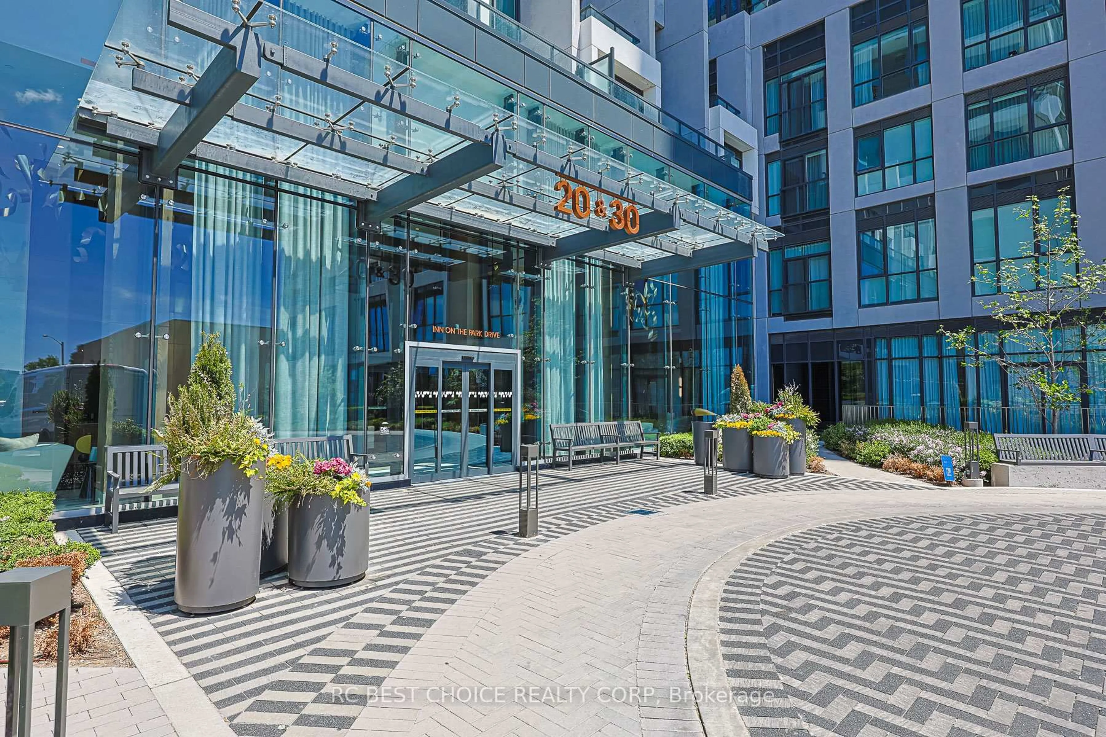 Unknown for 30 Inn On The Park Dr #3309, Toronto Ontario M3C 0P8
