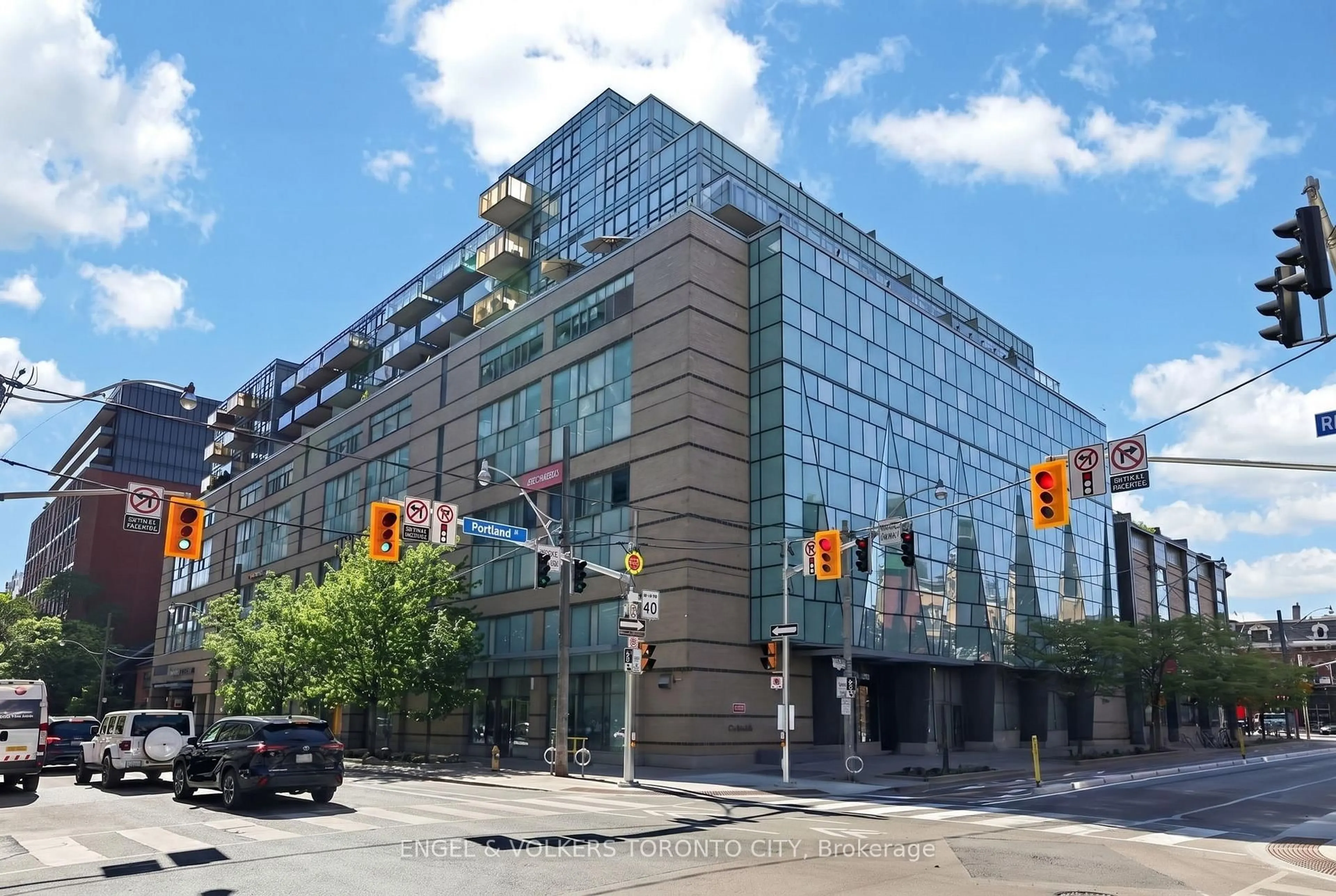 Unknown for 156 Portland St #606, Toronto Ontario M5V 0G1