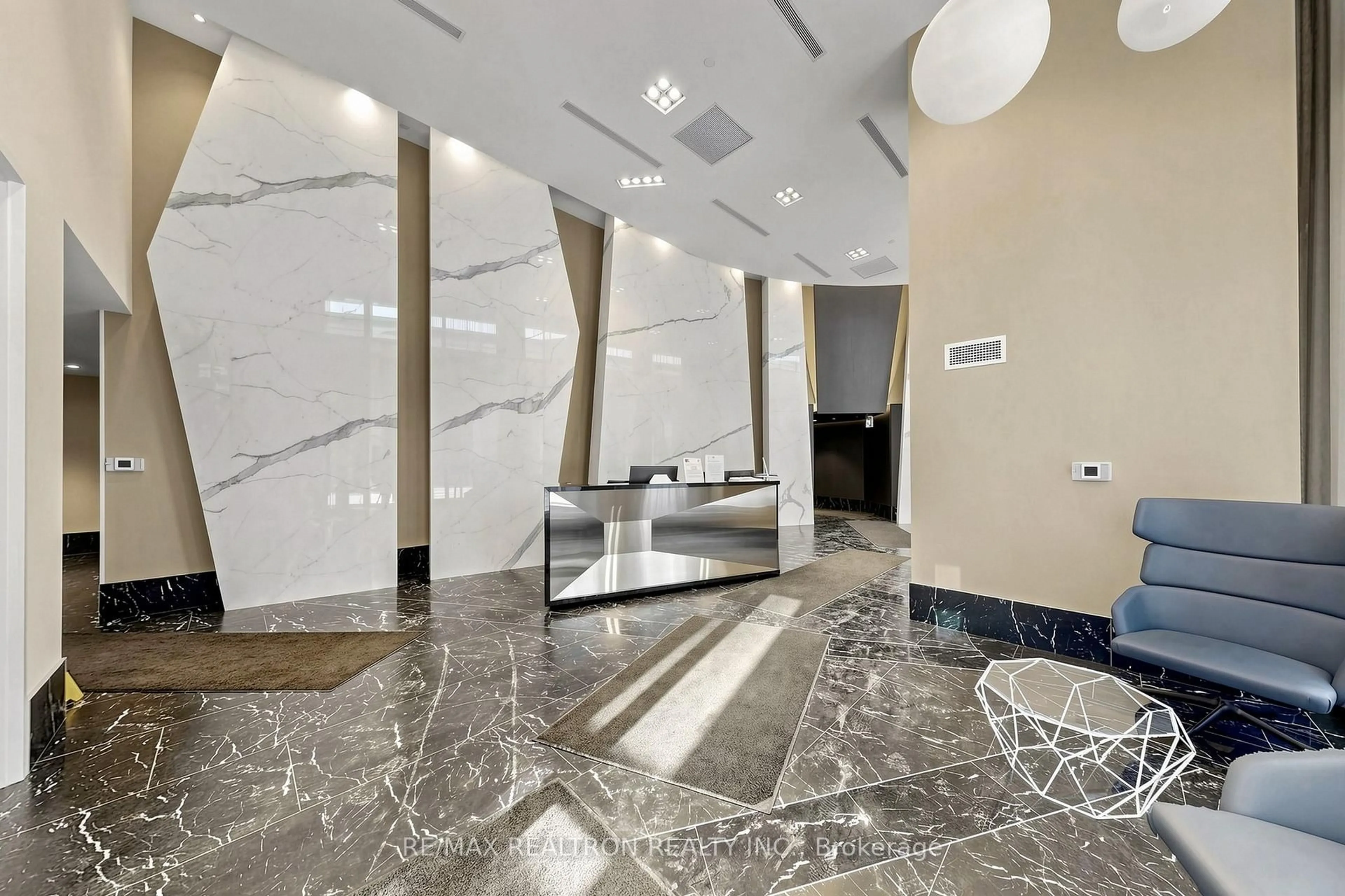 Lobby for 121 Lower Sherbourne St #226, Toronto Ontario M5A 0W8
