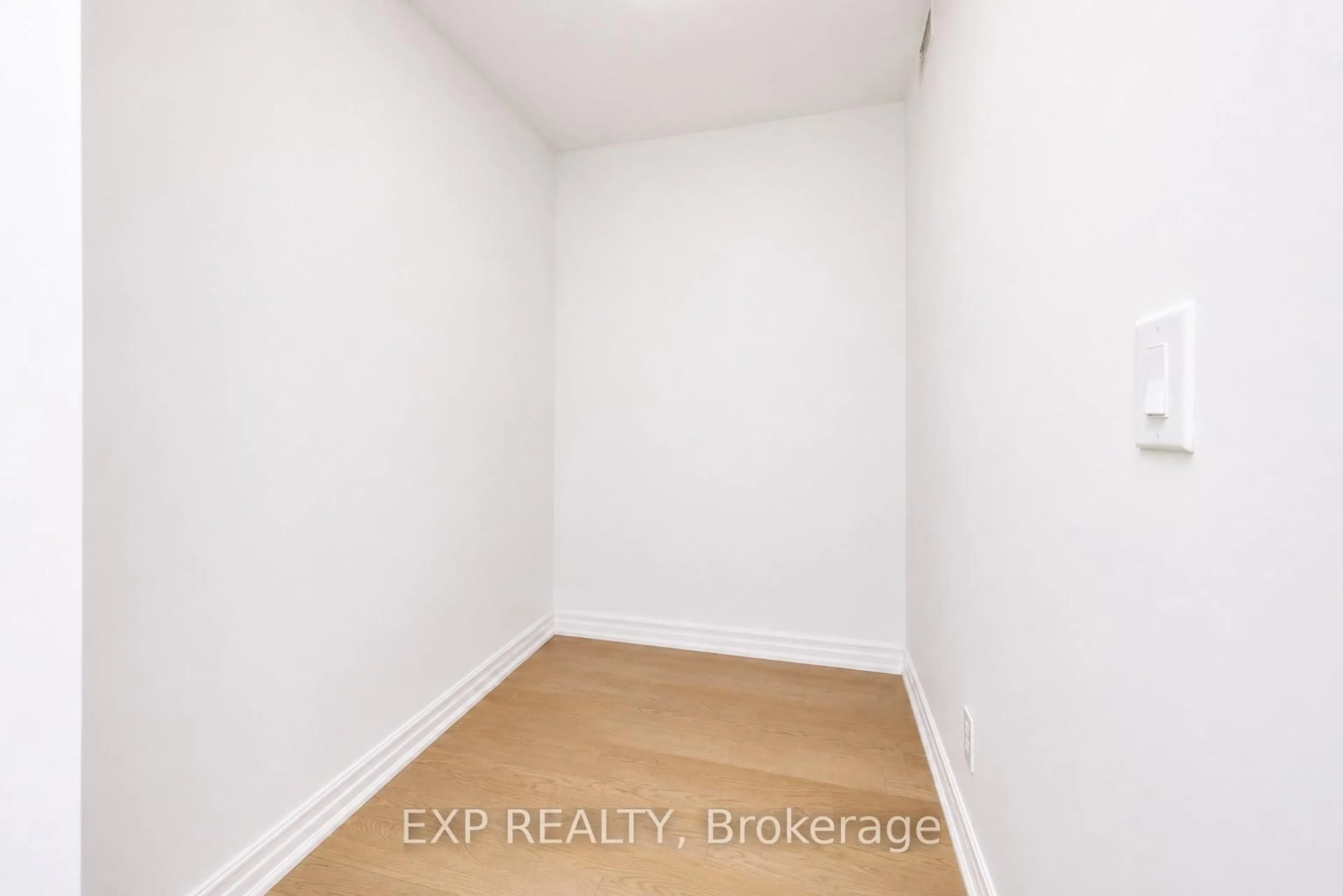 A pic of a room for 225 Sackville St #1306, Toronto Ontario M5A 3H1