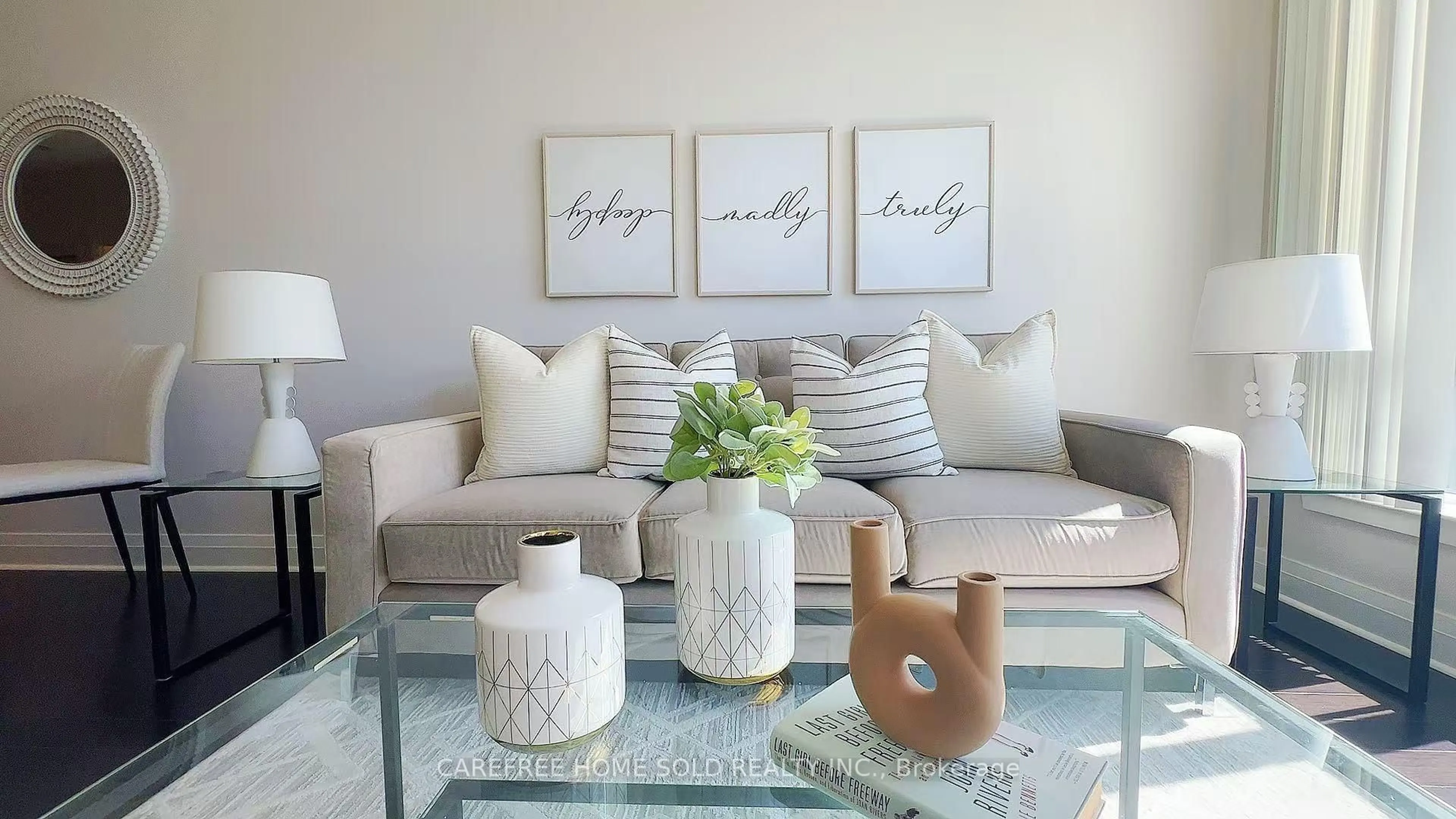 Living room with furniture, unknown for 17 Kenaston Gdns #412, Toronto Ontario M2K 0B9