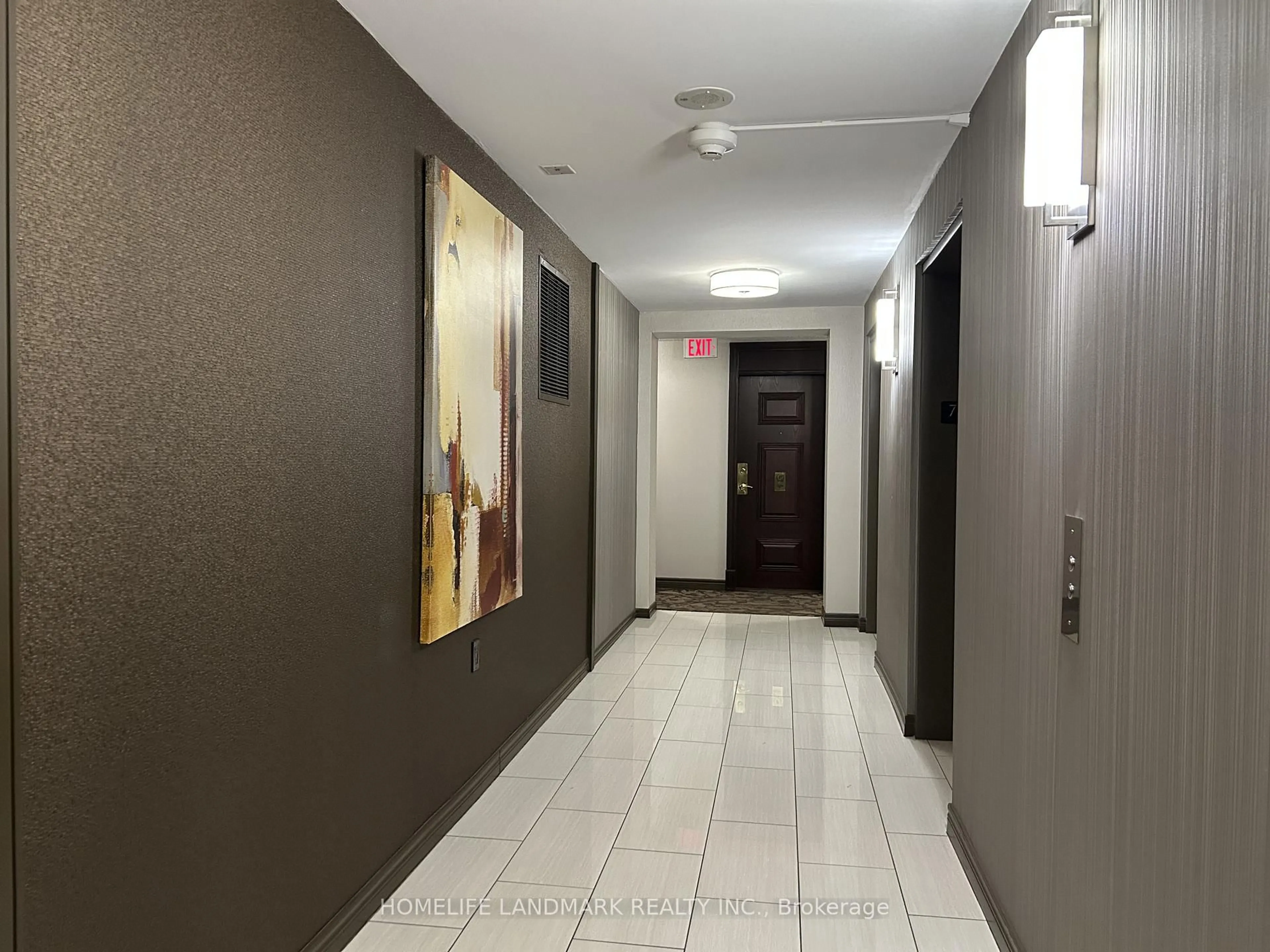 Indoor foyer for 20 Olive Ave #709, Toronto Ontario M2N 7G5