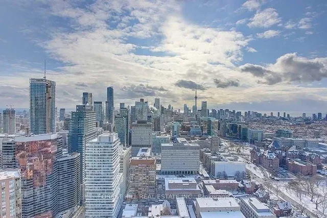 65 St Mary St #4401, Toronto 3