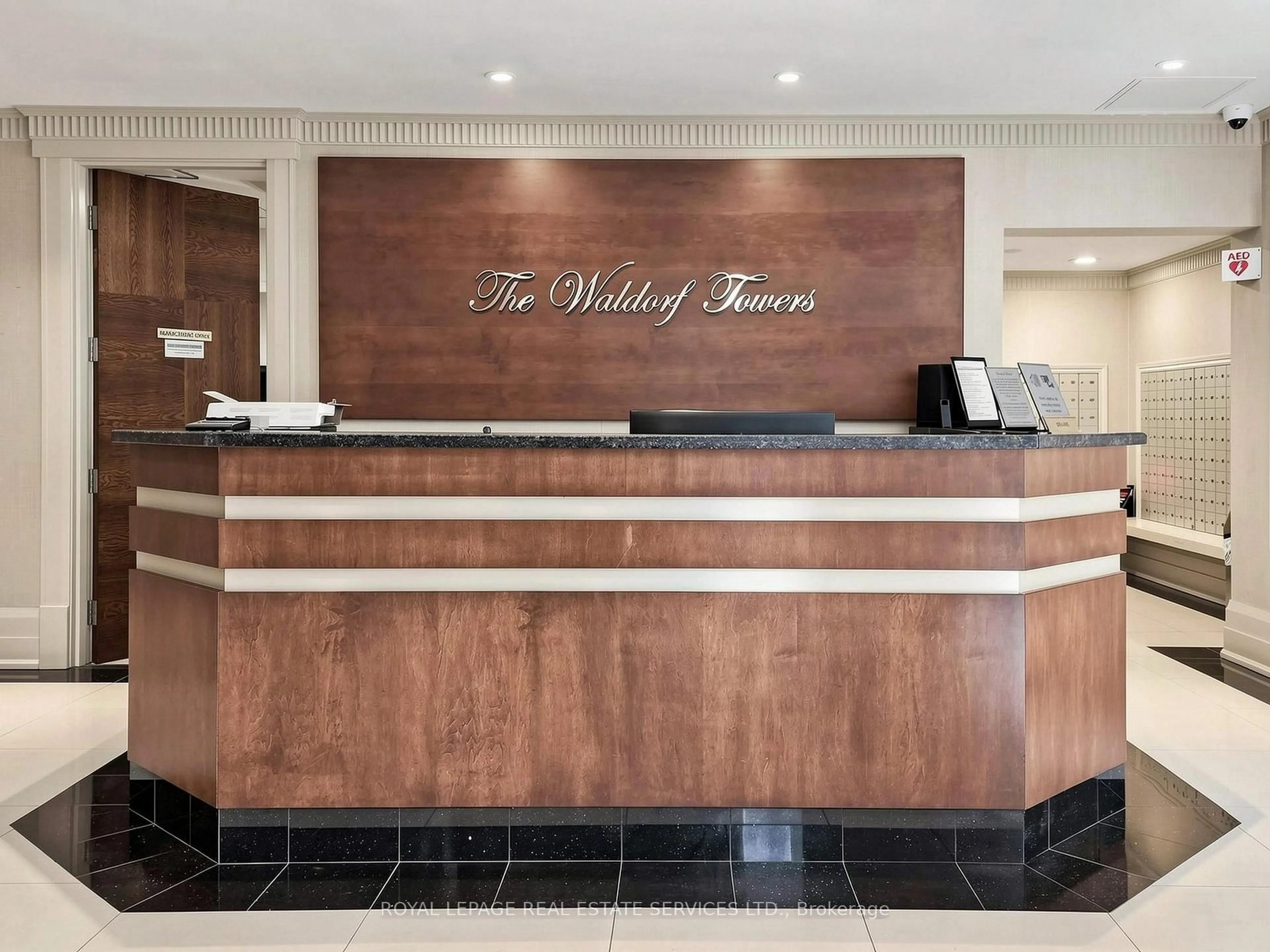 Lobby for 2 Rean Dr #1111, Toronto Ontario M2K 3B8