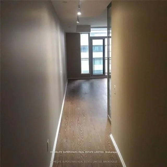 45 Charles St #3908, Toronto 4