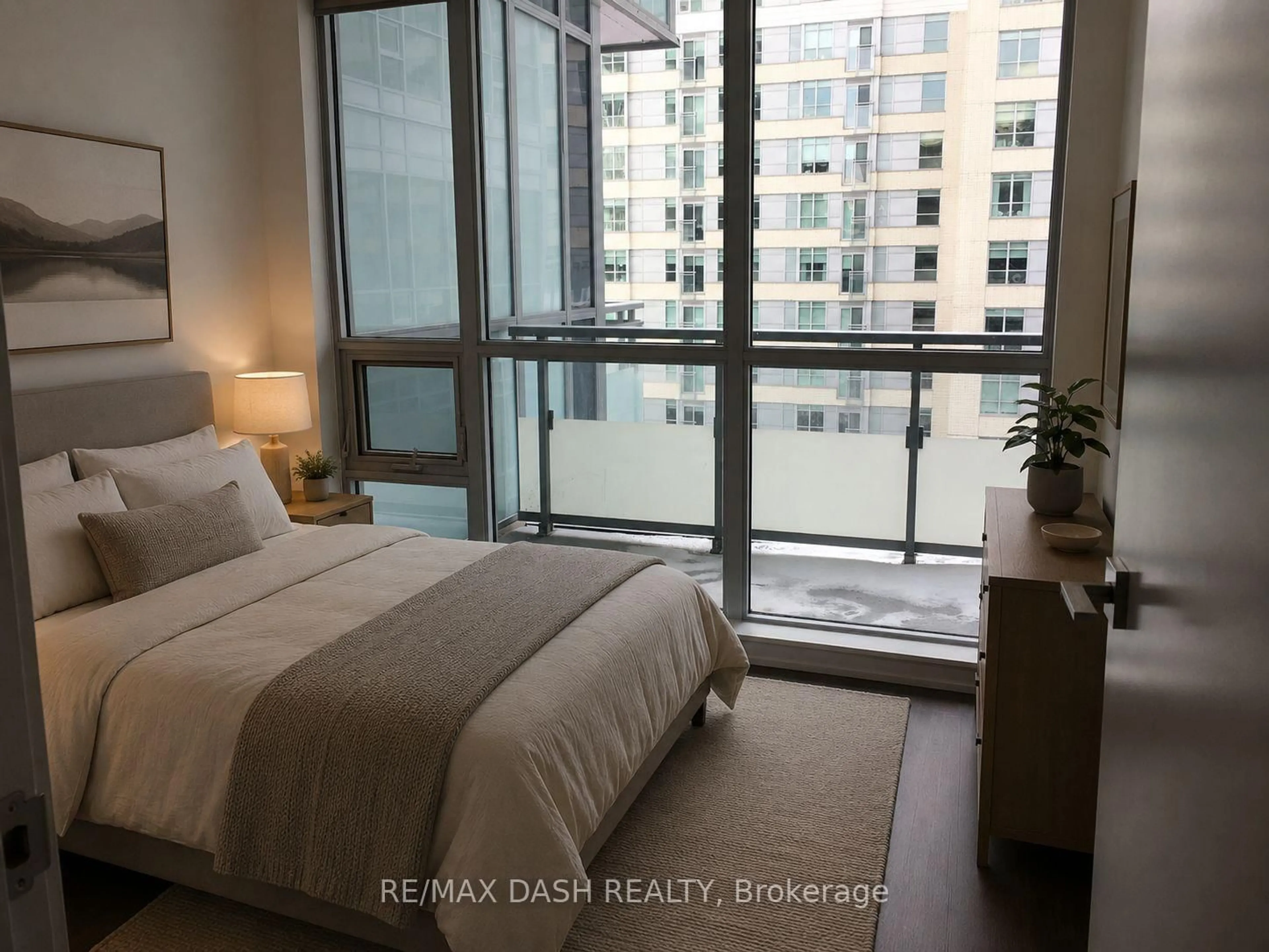 Bedroom with bed, unknown for 89 Dunfield Ave, Toronto Ontario M4S 0A4
