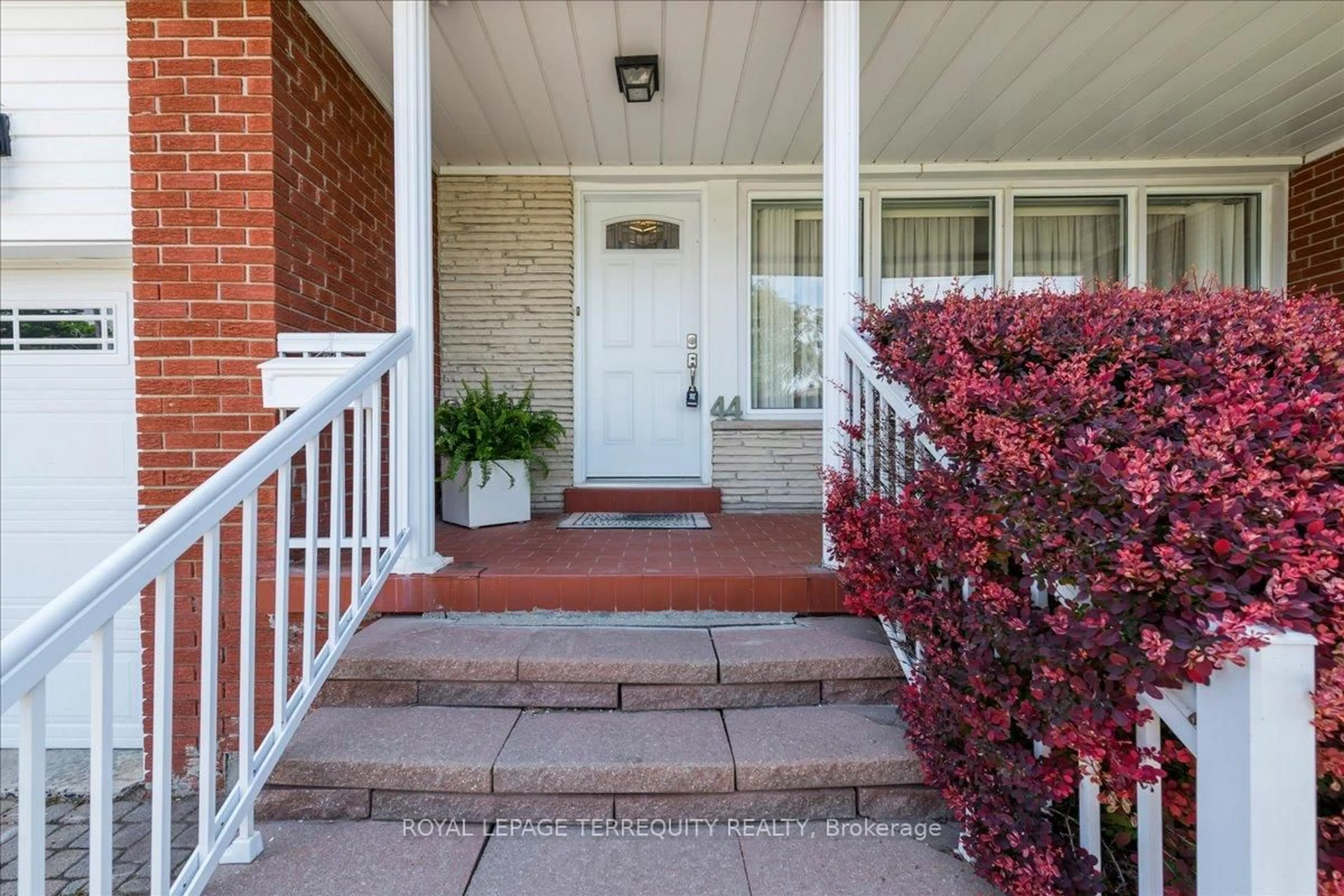 Unknown for 44 Margaret Ave, Toronto Ontario M2J 4C3