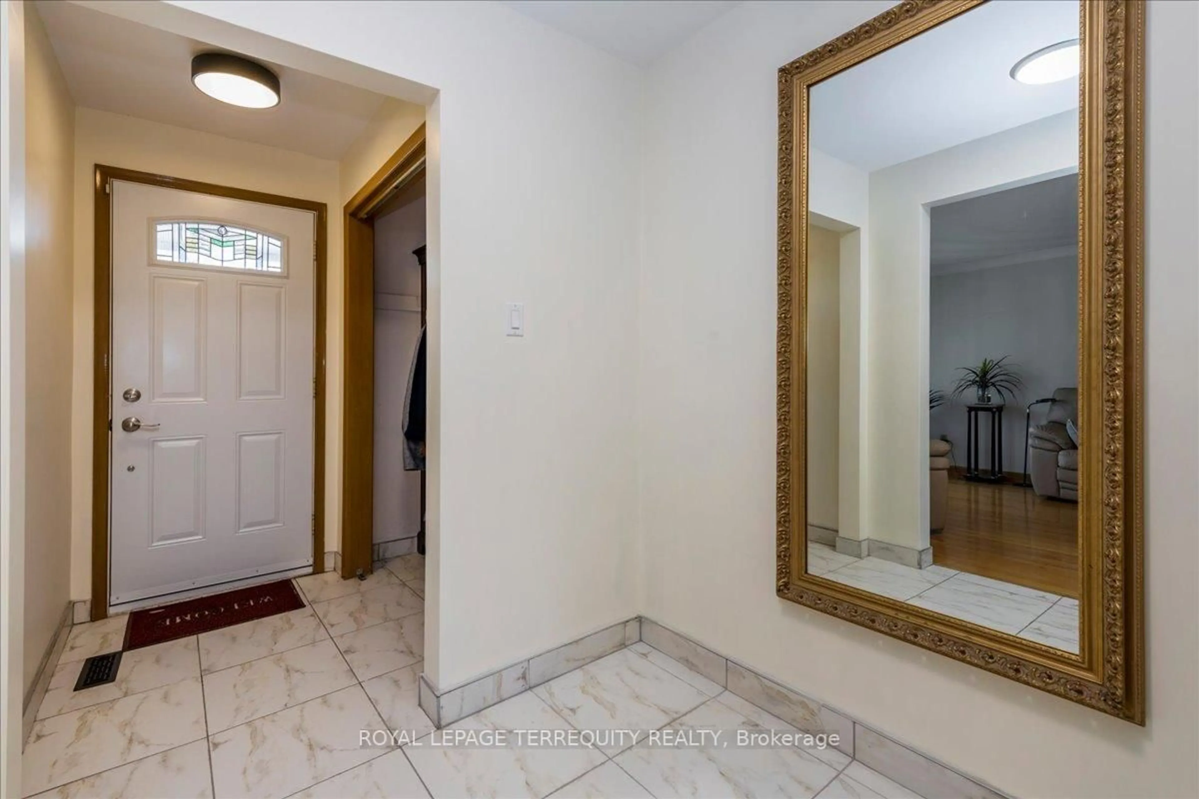 Unknown for 44 Margaret Ave, Toronto Ontario M2J 4C3