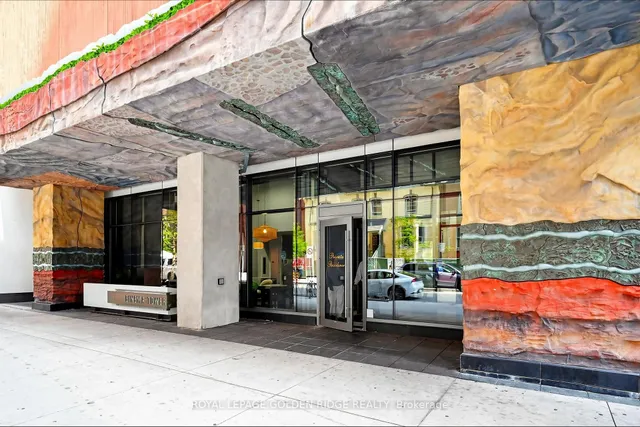 21 Widmer St #1108, Toronto 5