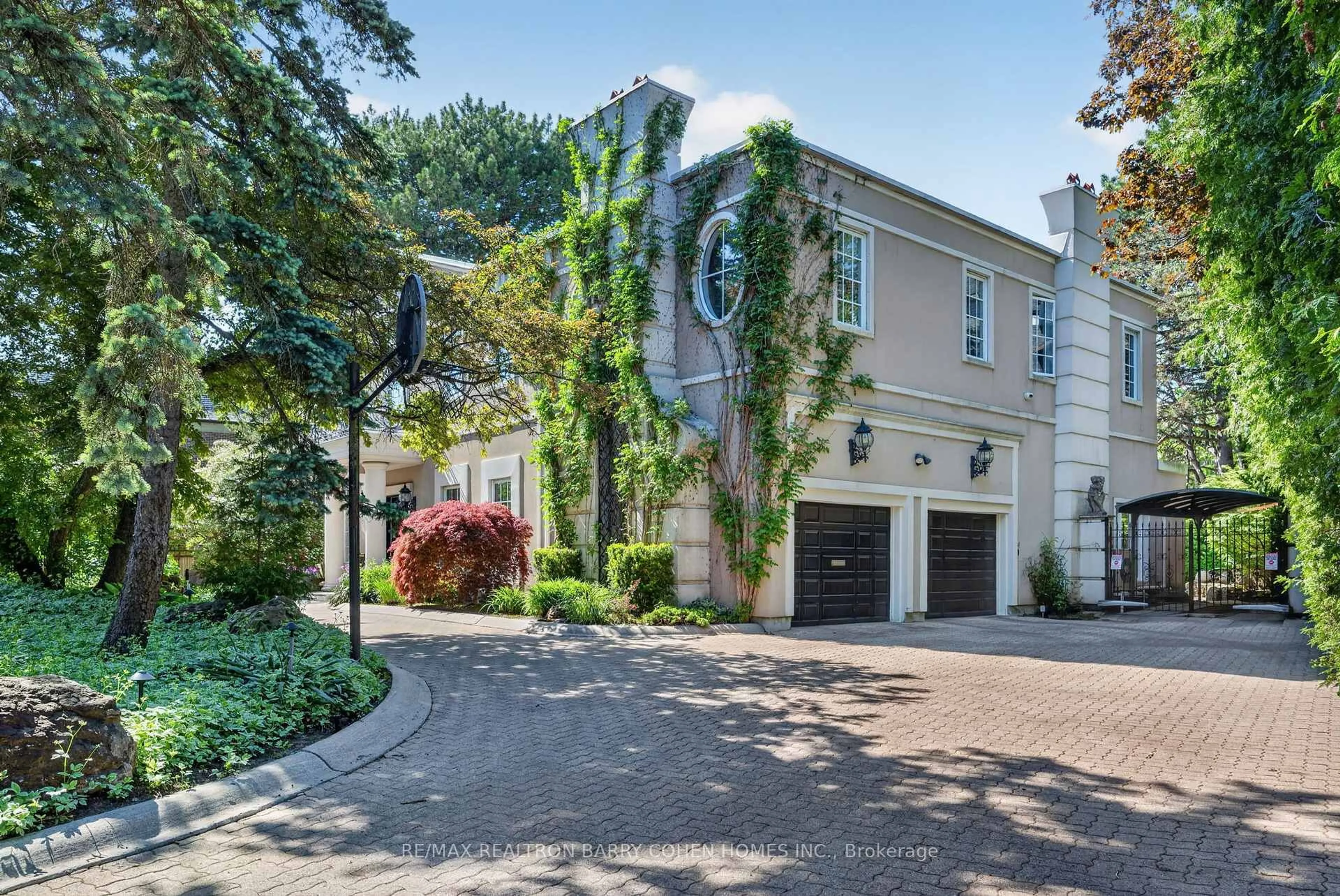 Unknown for 21 Fifeshire Rd, Toronto Ontario M2L 2G4