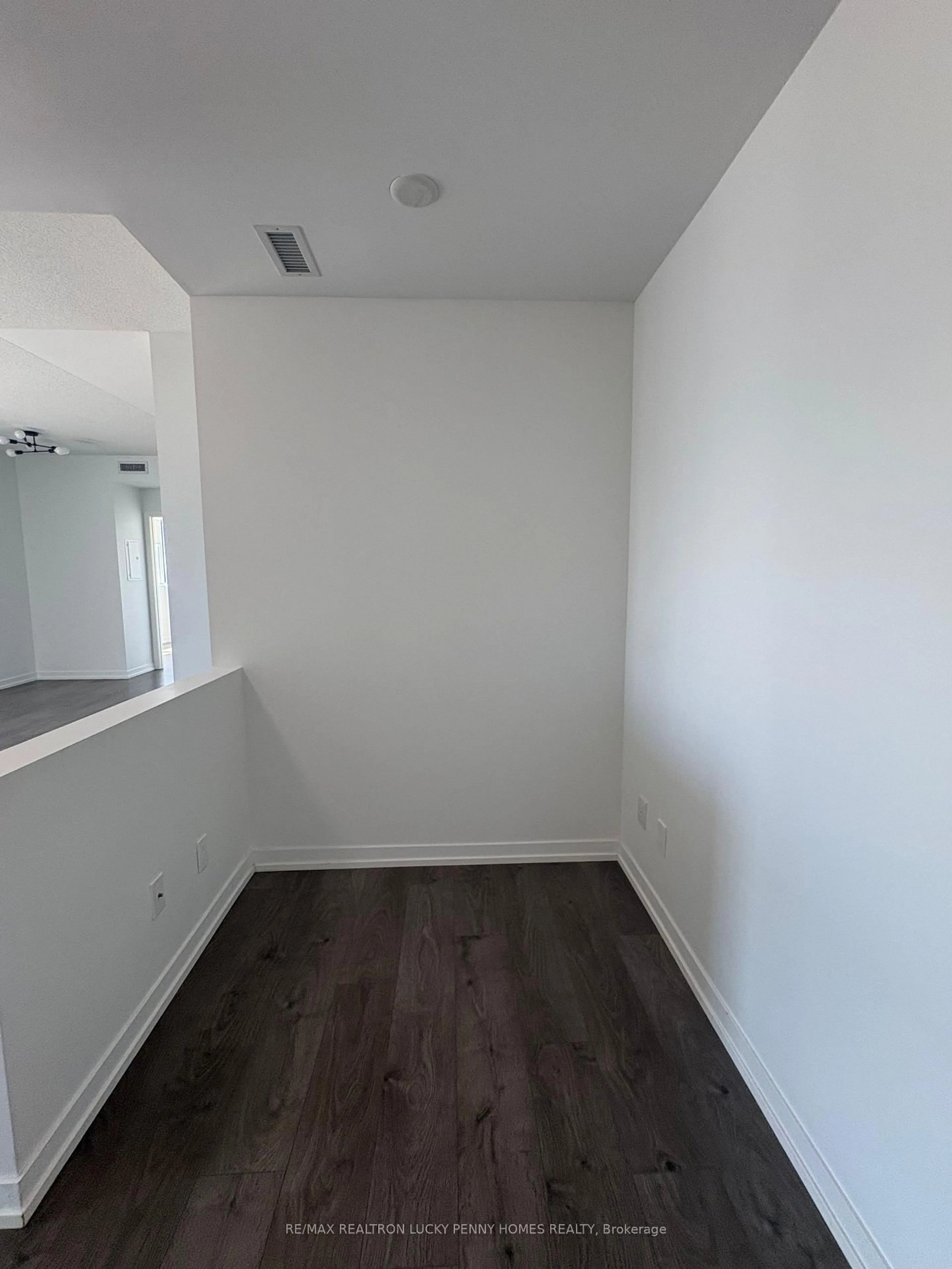 A pic of a room for 49 East Liberty St #903, Toronto Ontario M6K 0B2