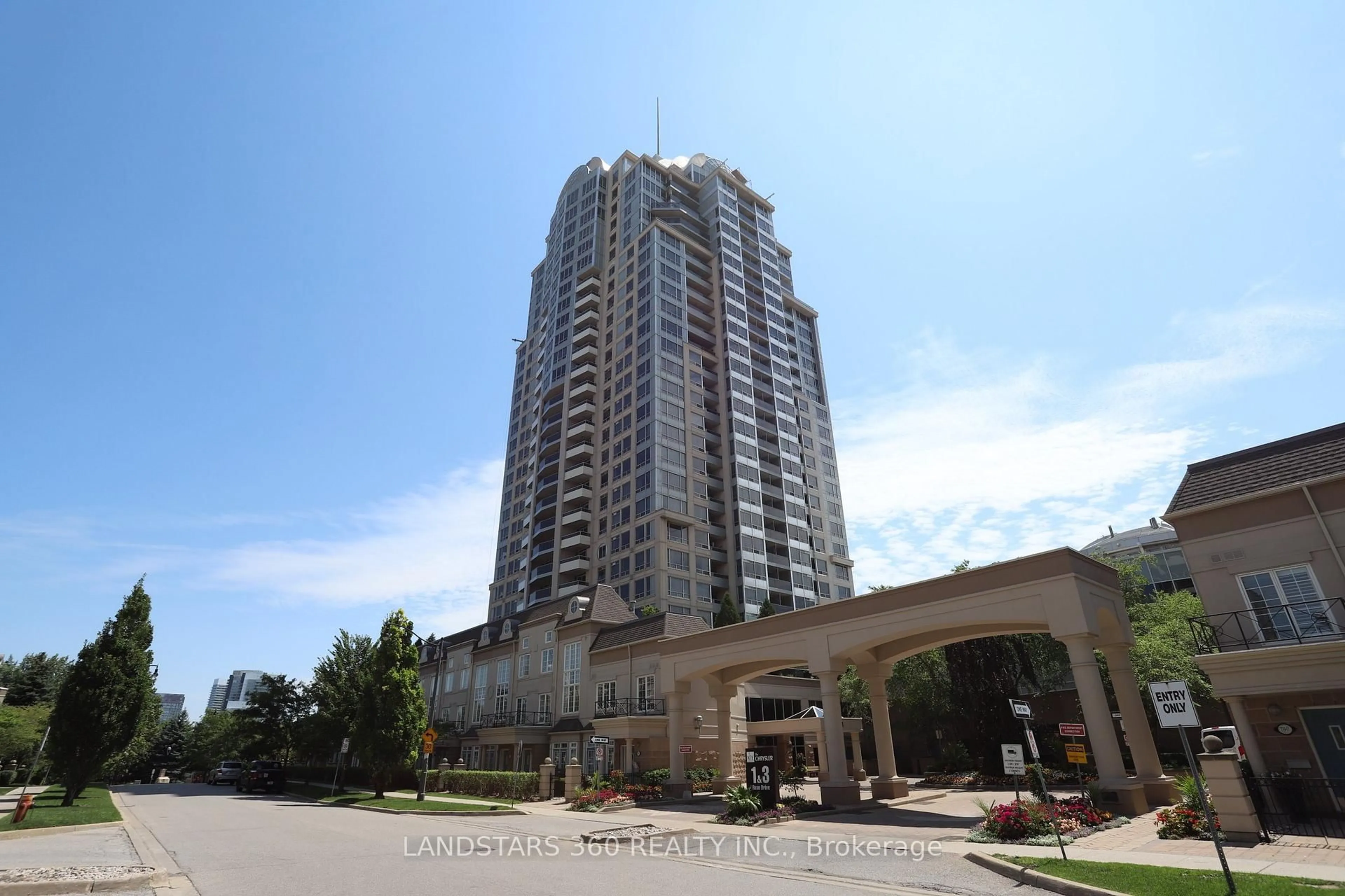 Indoor foyer for 3 Rean Dr #1205, Toronto Ontario M2K 3C2