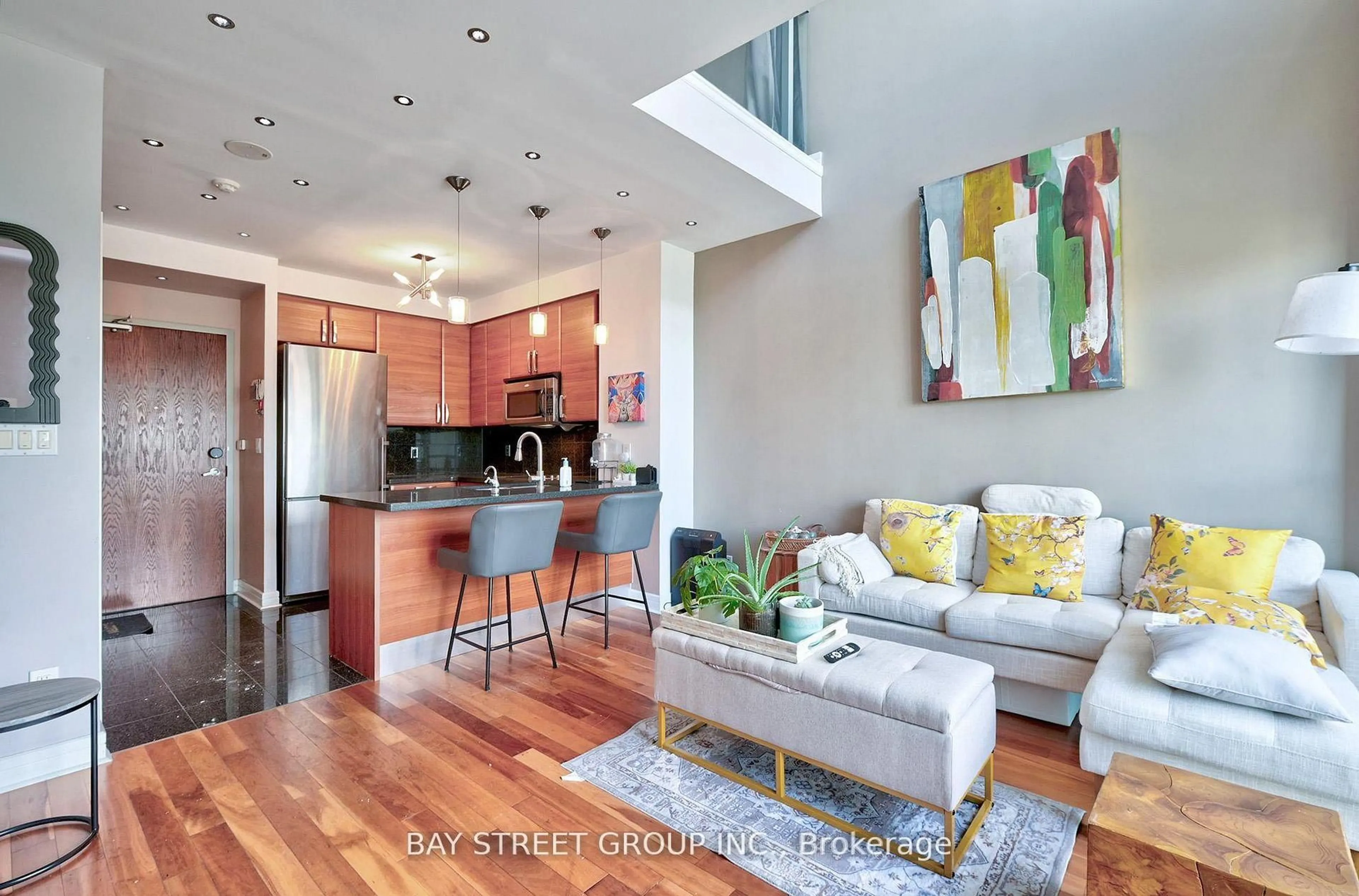 Open concept kitchen, unknown for 1 Avondale Ave #Uph3, Toronto Ontario M2N 7J1