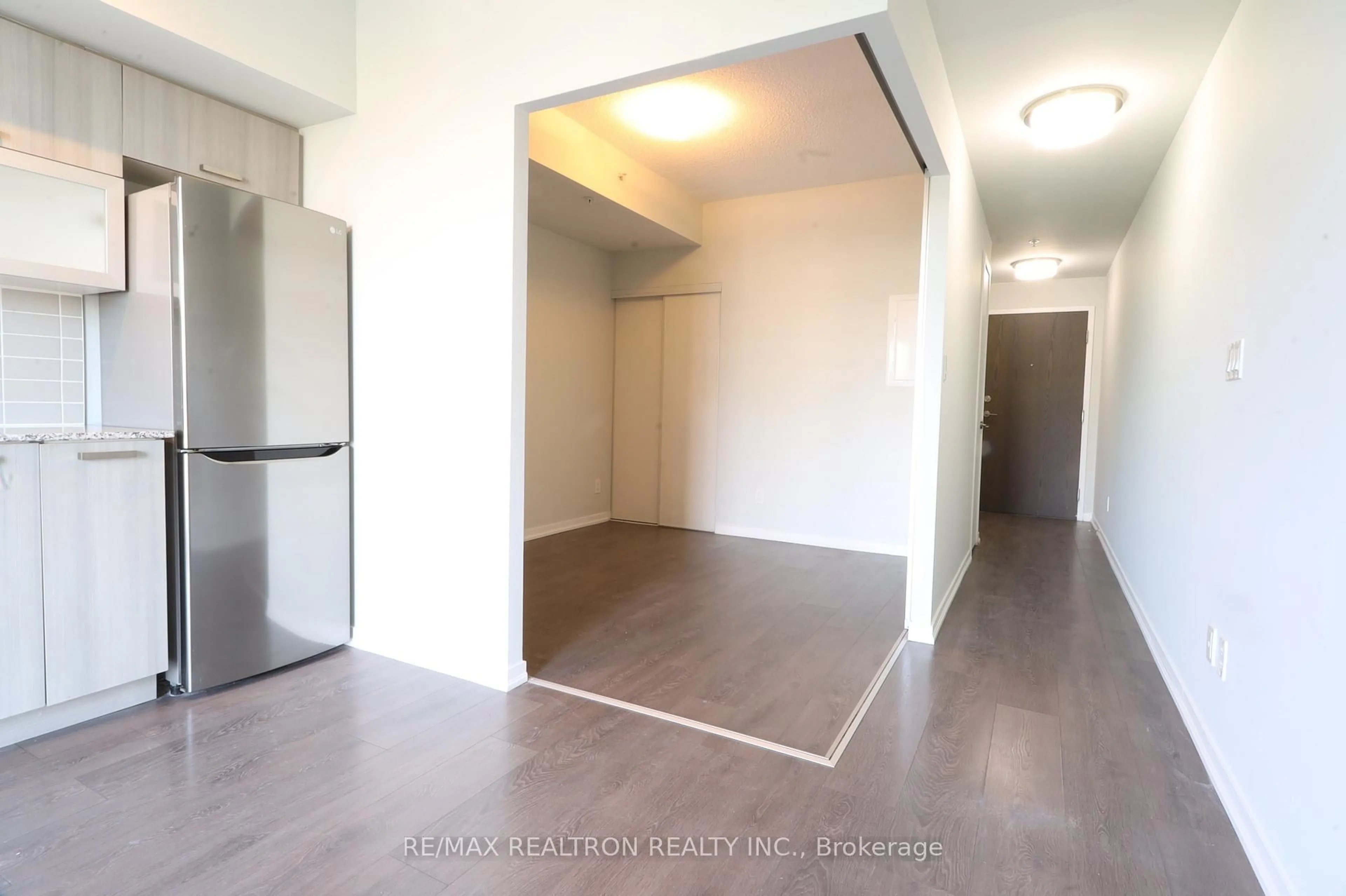 A pic of a room for 68 Abell St #647, Toronto Ontario M6J 0B1