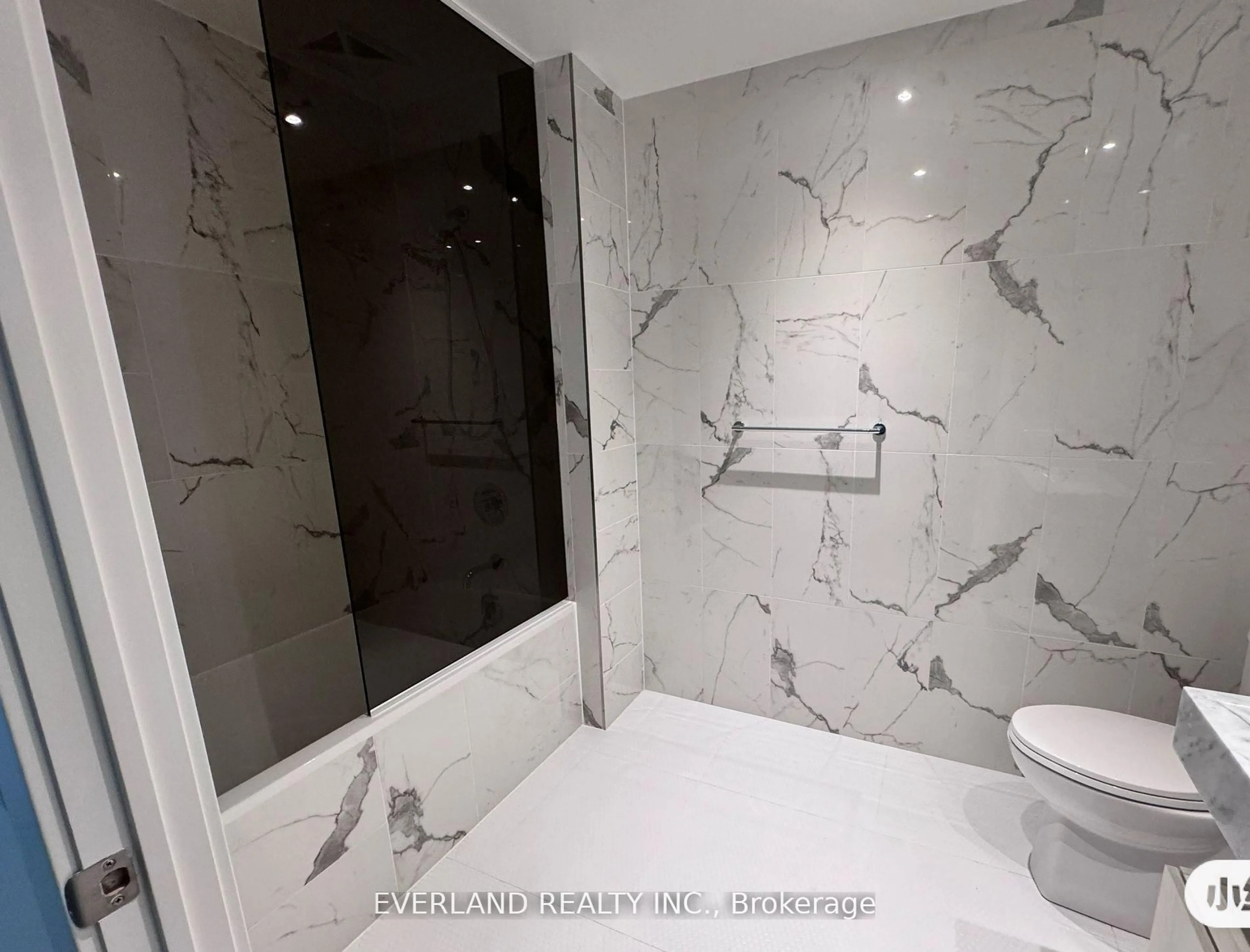 Contemporary bathroom, ceramic/tile floor for 11 Yorkville Ave #4803, Toronto Ontario M4W 1L2