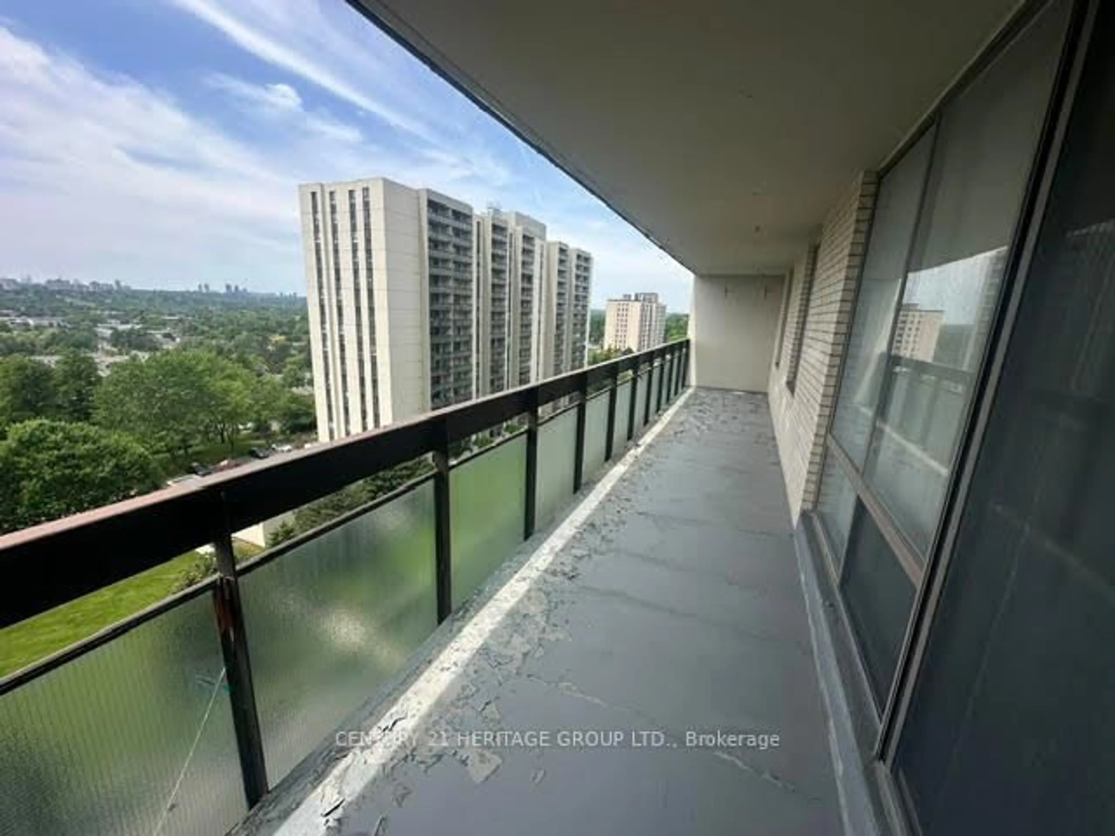 Balcony in the apartment, city buildings view from balcony for 350 Seneca Hill Dr #1007, Toronto Ontario M2J 4S7