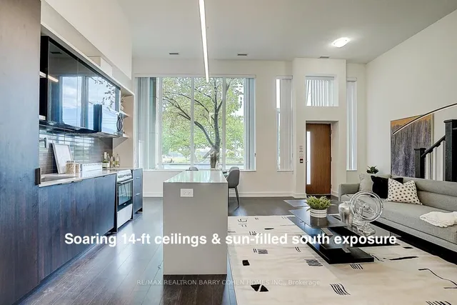 6 Parkwood Ave #TH107, Toronto 5