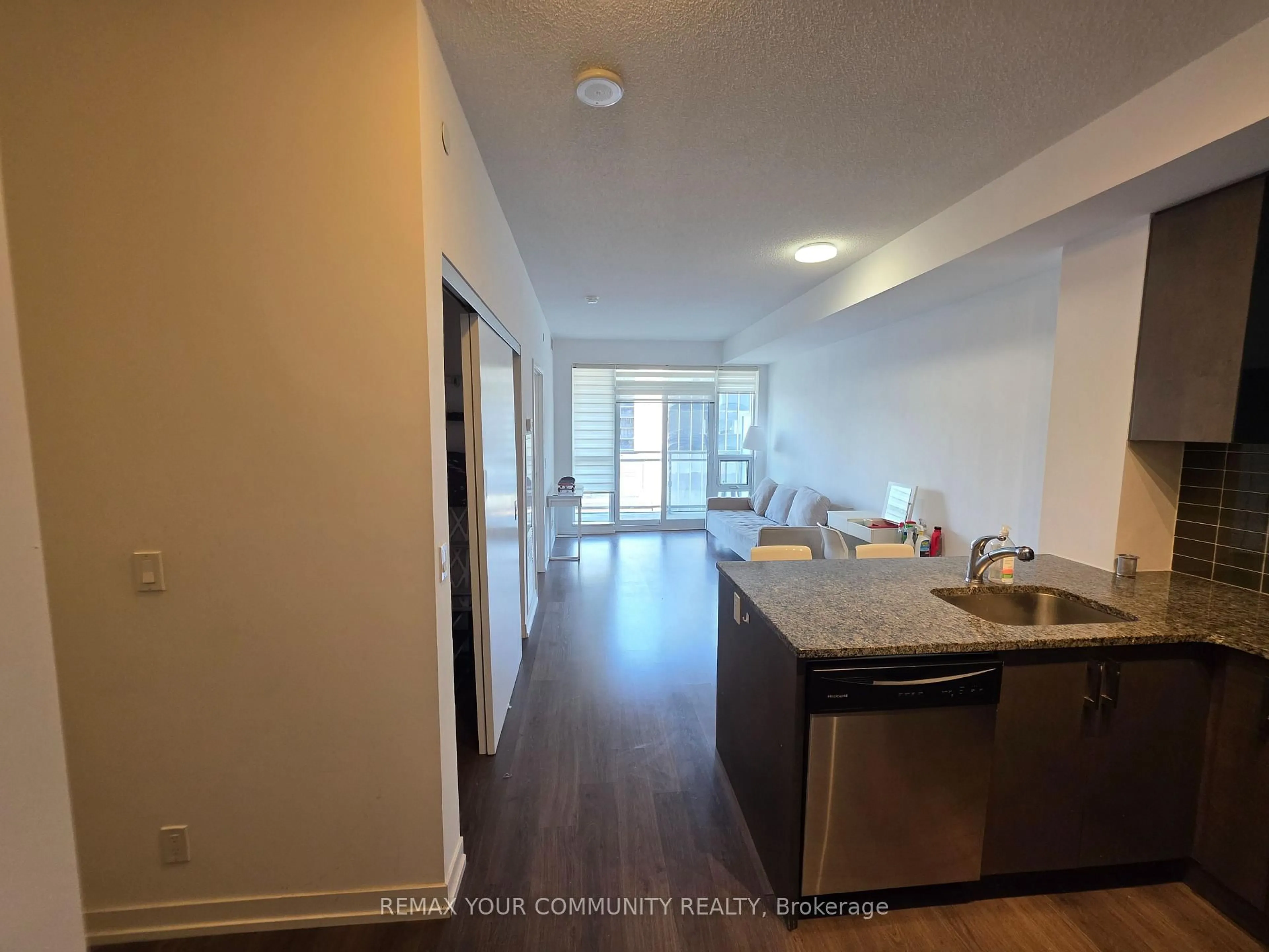 Unknown for 89 Dunfield Ave #1004, Toronto Ontario M4S 0A4