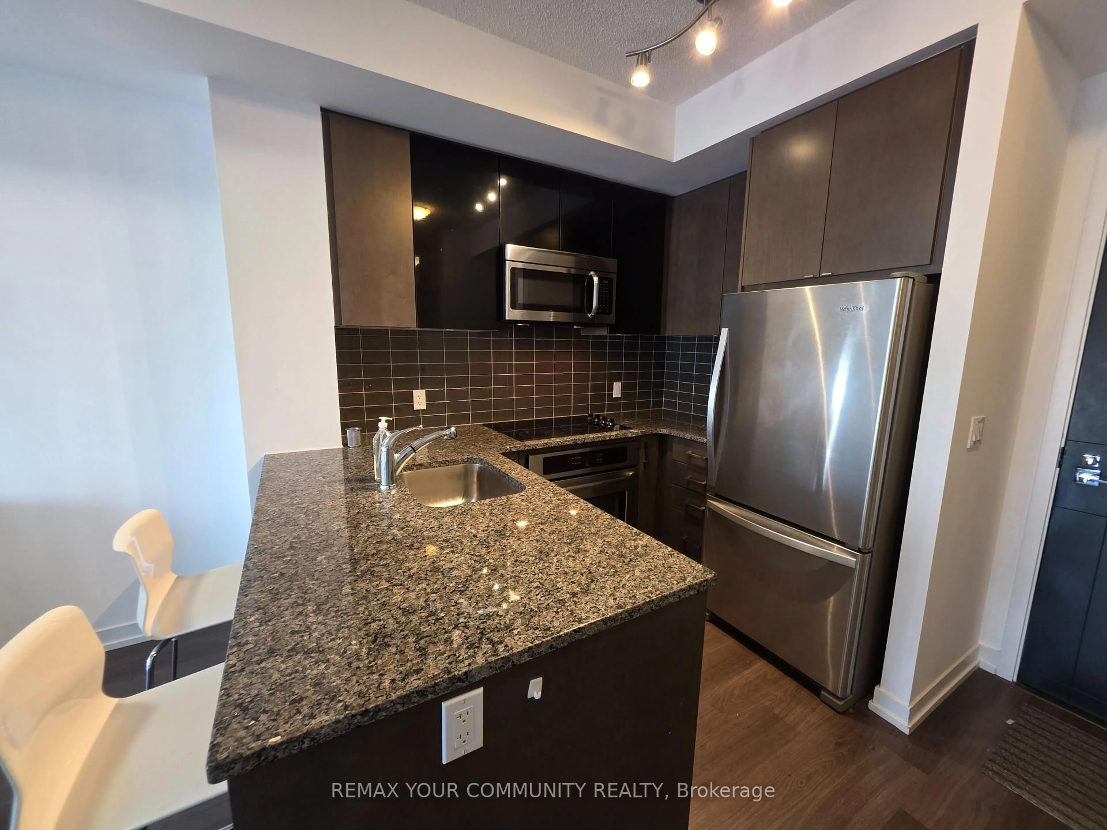 Unknown for 89 Dunfield Ave #1004, Toronto Ontario M4S 0A4