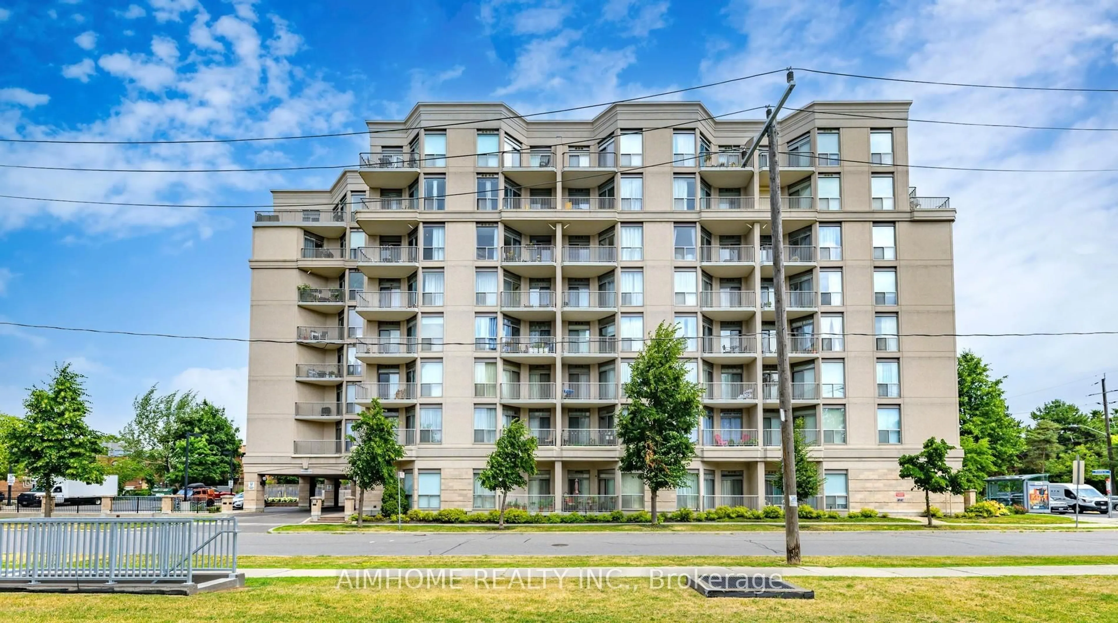 Unknown for 4200 Bathurst St #609, Toronto Ontario M3H 6C7