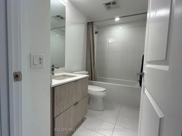 395 Bloor St #2407, Toronto 5