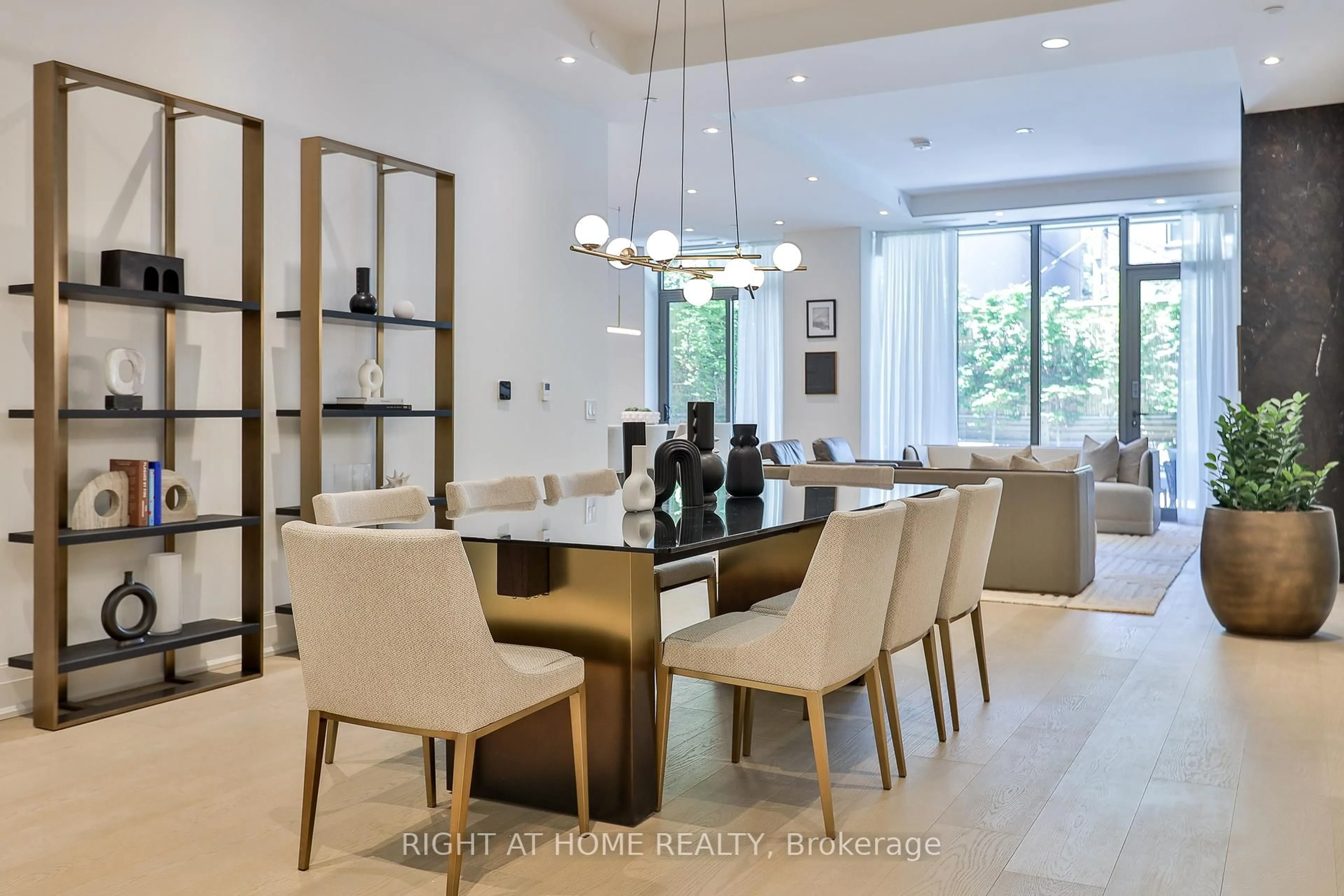 Dining room, unknown for 10 Prince Arthur Ave #Garden Home 1, Toronto Ontario M5R 1A9