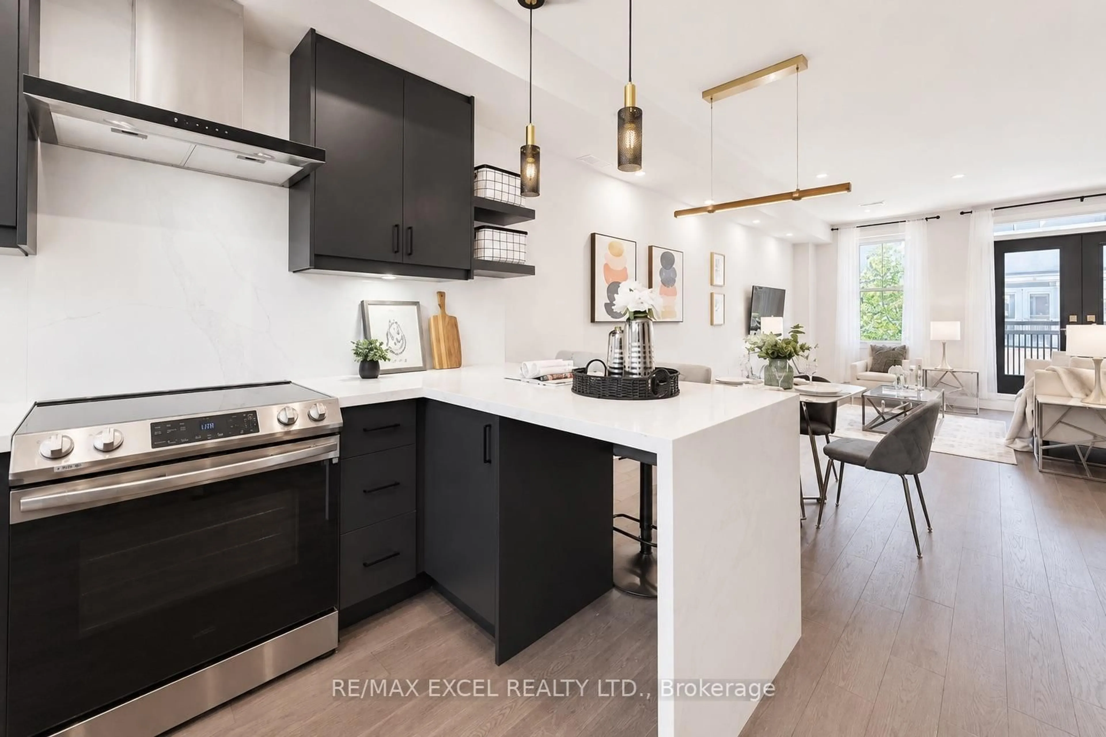 Open concept kitchen, ceramic/tile floor for 51 Halton St #216, Toronto Ontario M6J 1R5