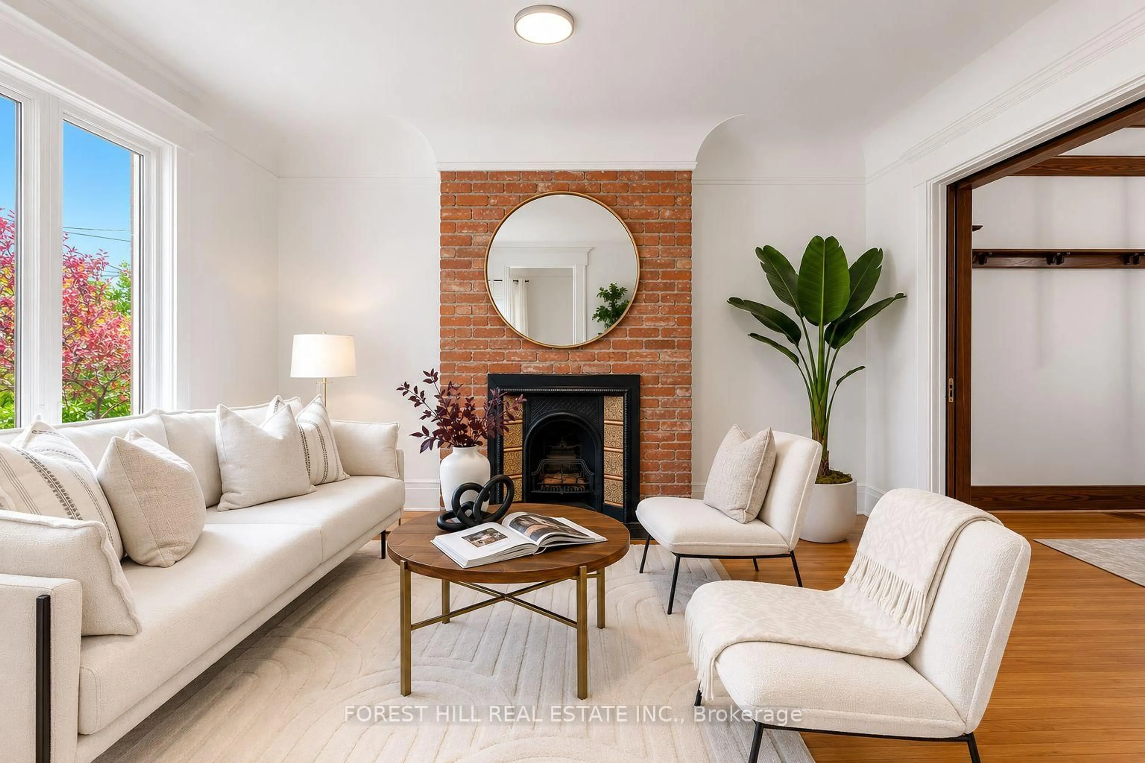 Living room with furniture, unknown for 20 Alberta Ave, Toronto Ontario M6H 2R6