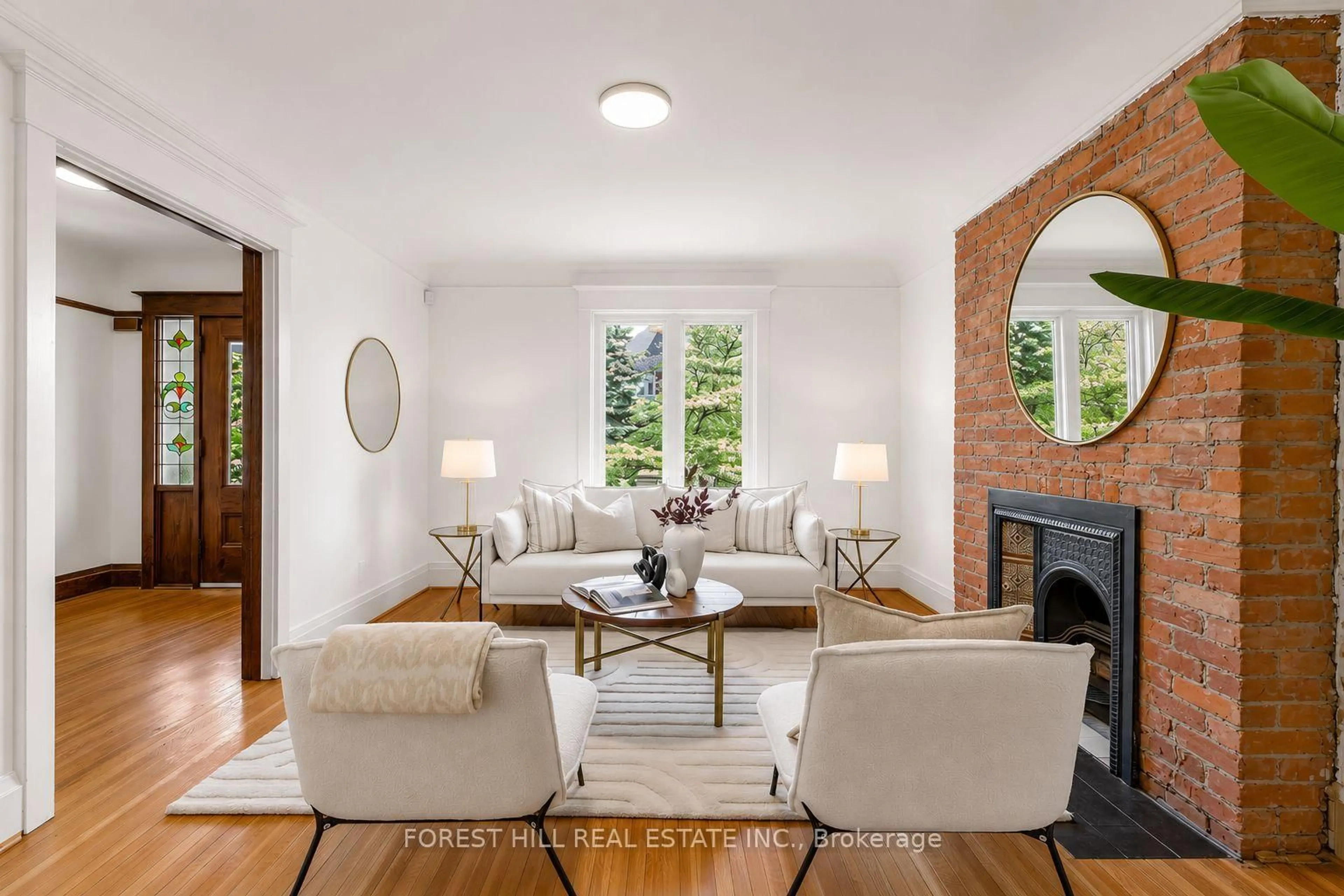 Living room with furniture, unknown for 20 Alberta Ave, Toronto Ontario M6H 2R6